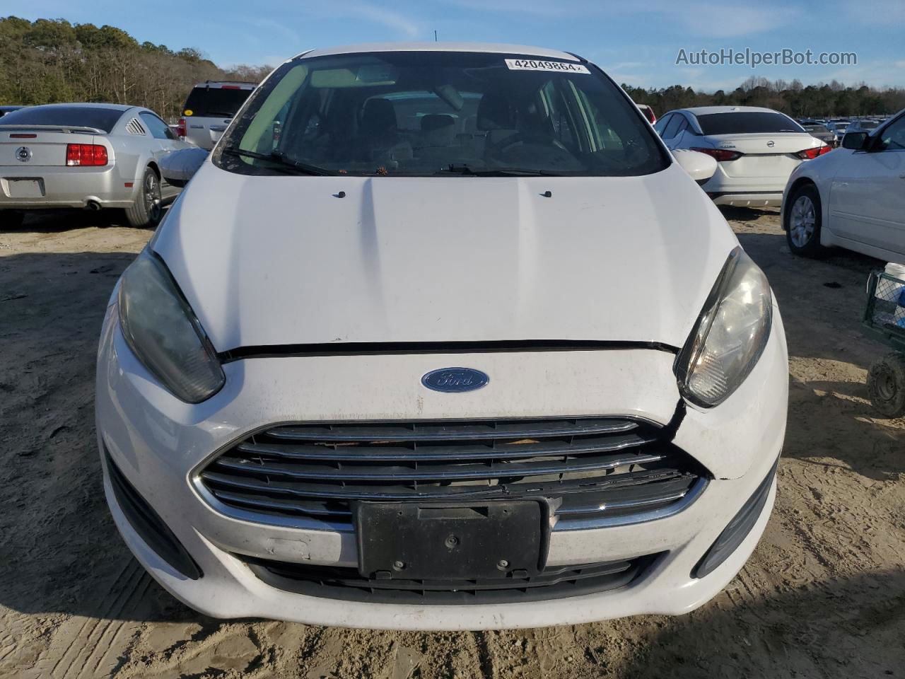 2017 Ford Fiesta S Белый vin: 3FADP4TJ1HM114872