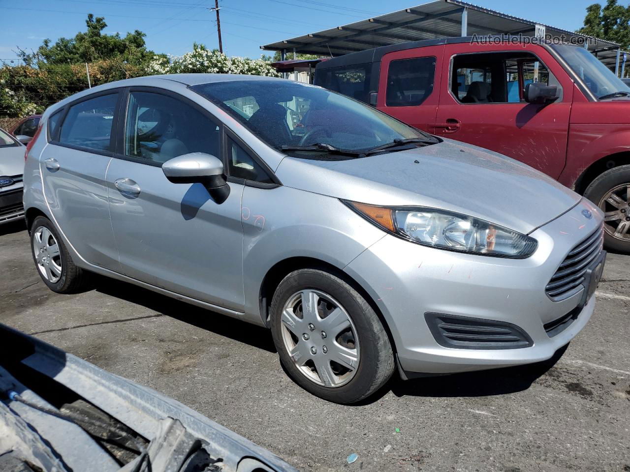 2015 Ford Fiesta S Silver vin: 3FADP4TJ8FM203576