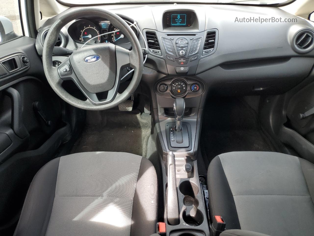 2017 Ford Fiesta S Белый vin: 3FADP4TJ9HM158313