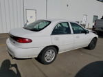 2001 Ford Escort  Белый vin: 3FAFP13P81R245950