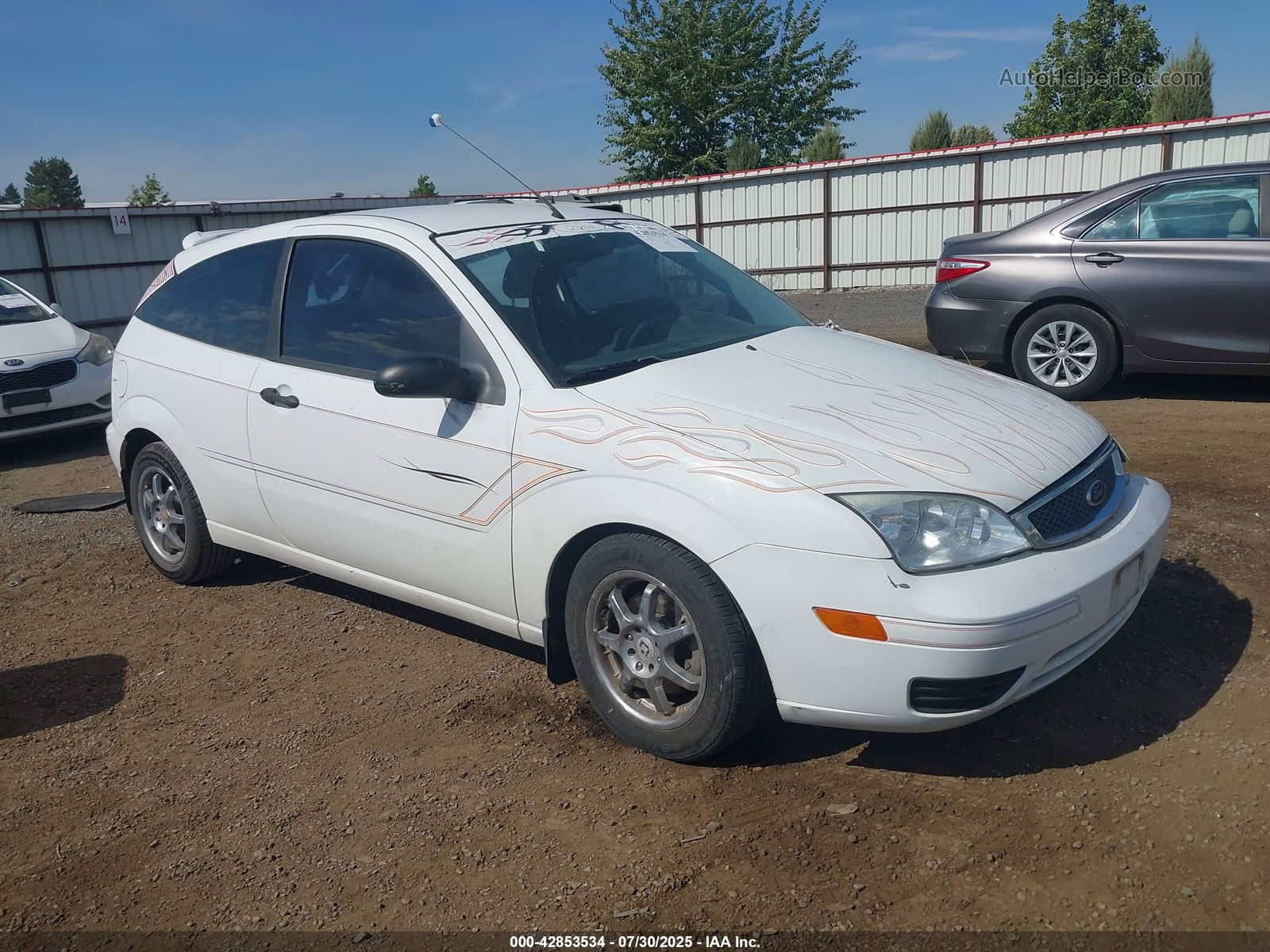 Price & History 2005 Ford Focus Zx3 2.0l I-4 Dohc, 136hp vin