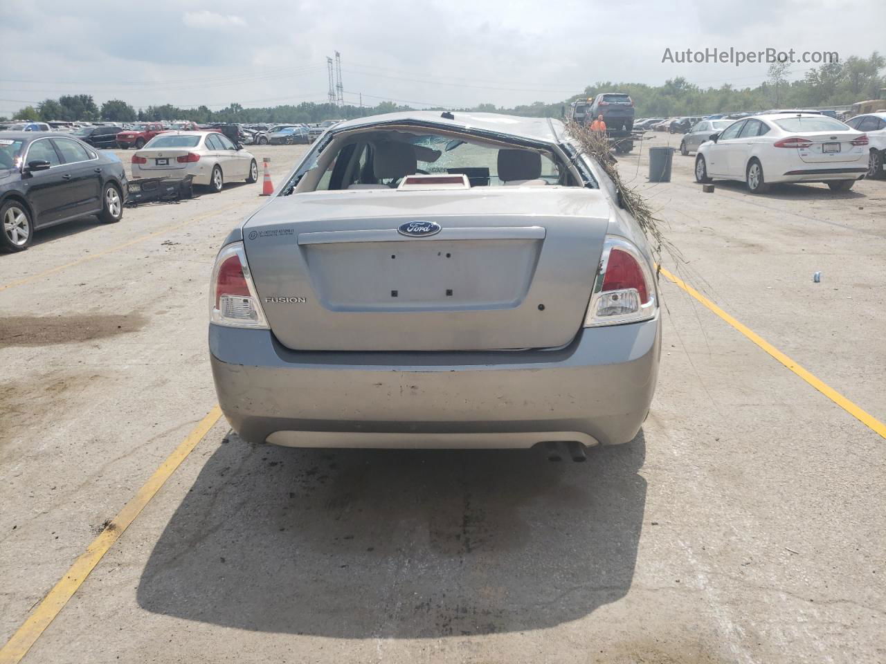 2008 Ford Fusion S Silver vin: 3FAHP06Z08R228831