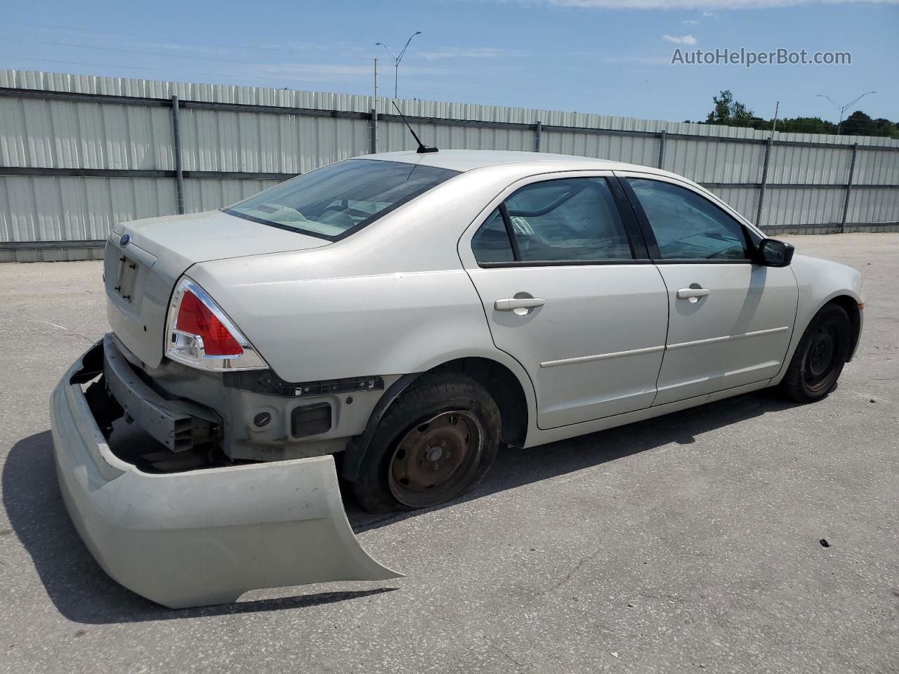 2008 Ford Fusion S Silver vin: 3FAHP06Z68R266306