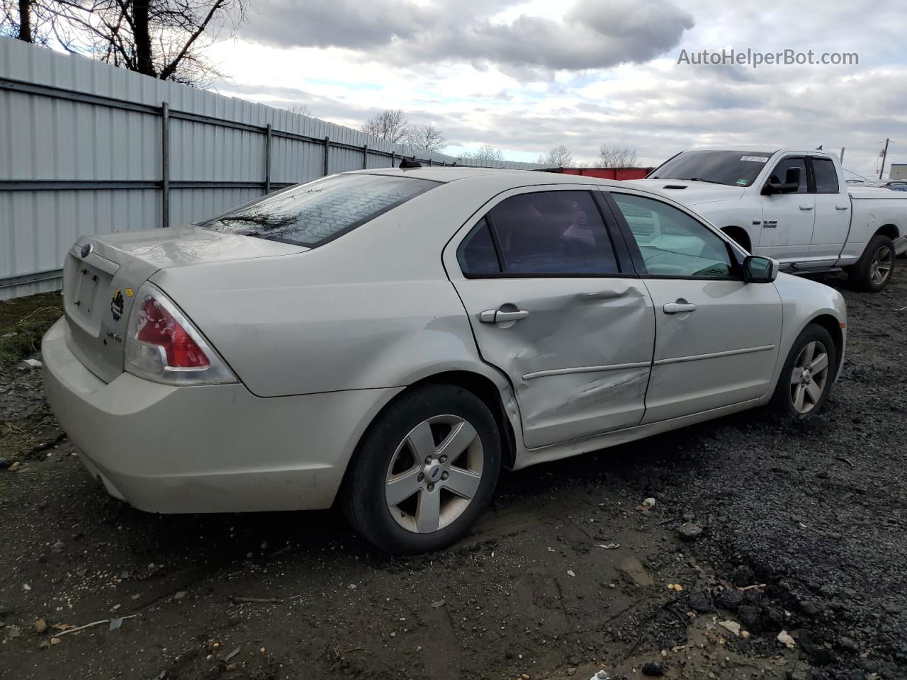 2008 Ford Fusion Se Beige vin: 3FAHP071X8R108088