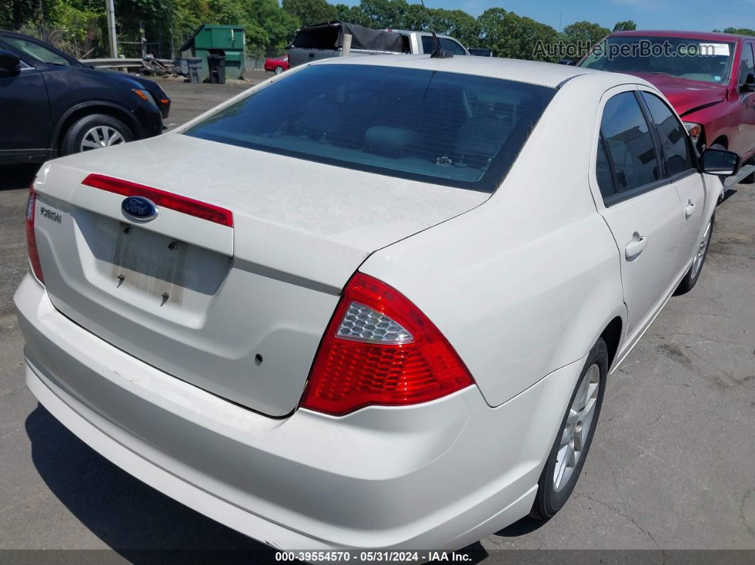 2012 Ford Fusion S Белый vin: 3FAHP0GA1CR351071