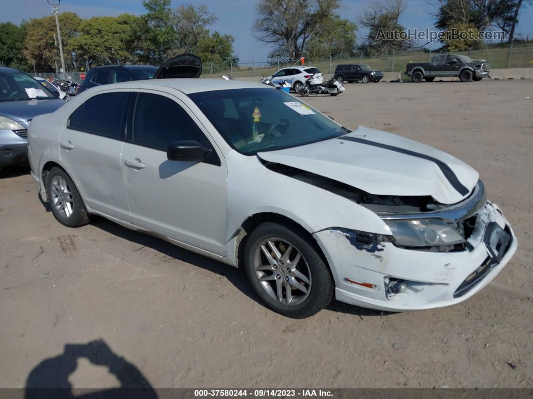 2012 Ford Fusion S White vin: 3FAHP0GA2CR414632