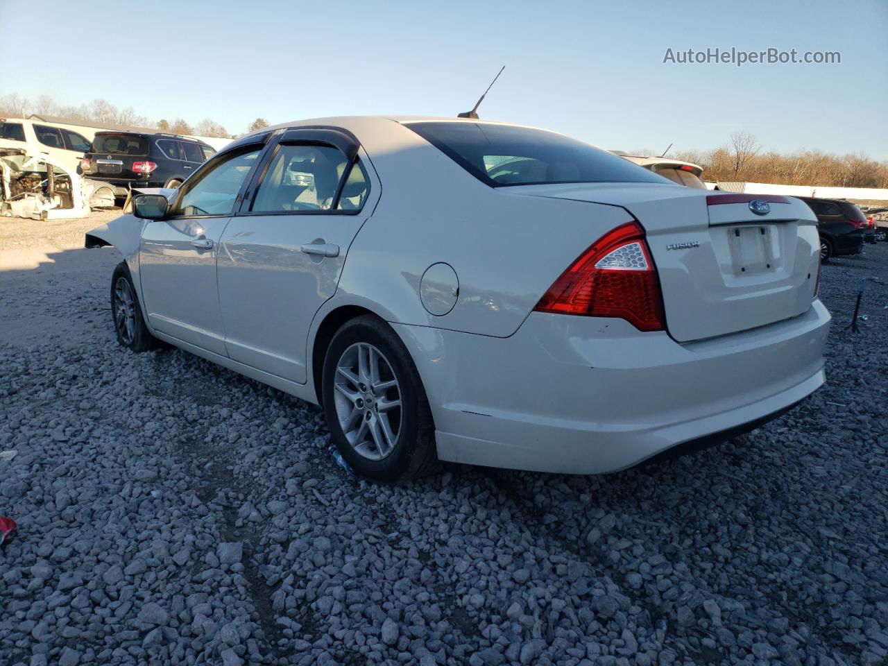 2012 Ford Fusion S White vin: 3FAHP0GA3CR321862