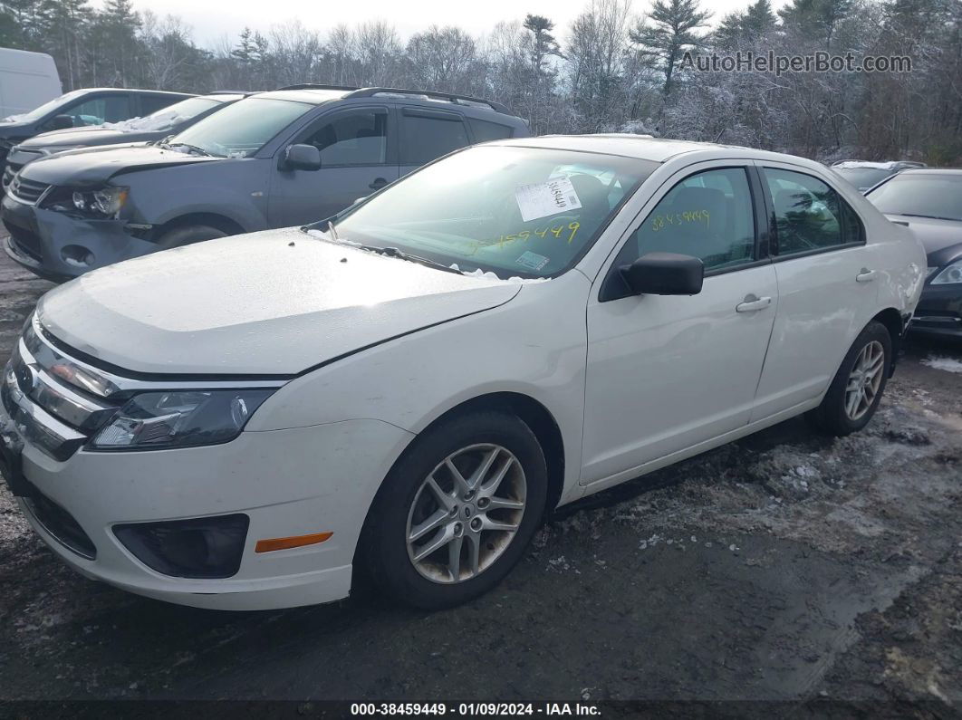 2012 Ford Fusion S White vin: 3FAHP0GA8CR404056