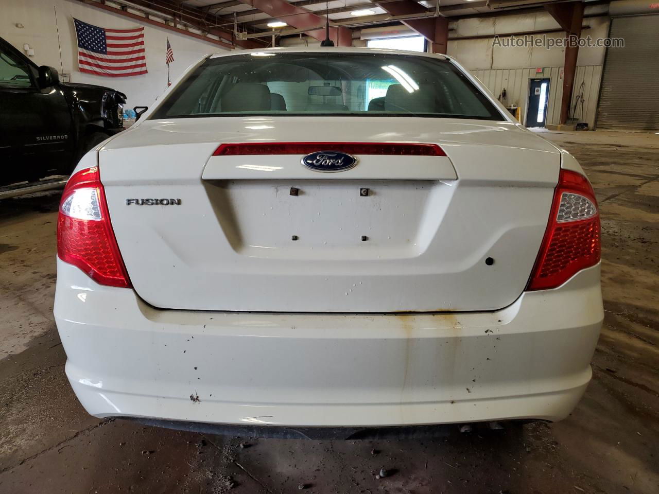 2012 Ford Fusion S White vin: 3FAHP0GA9CR129894