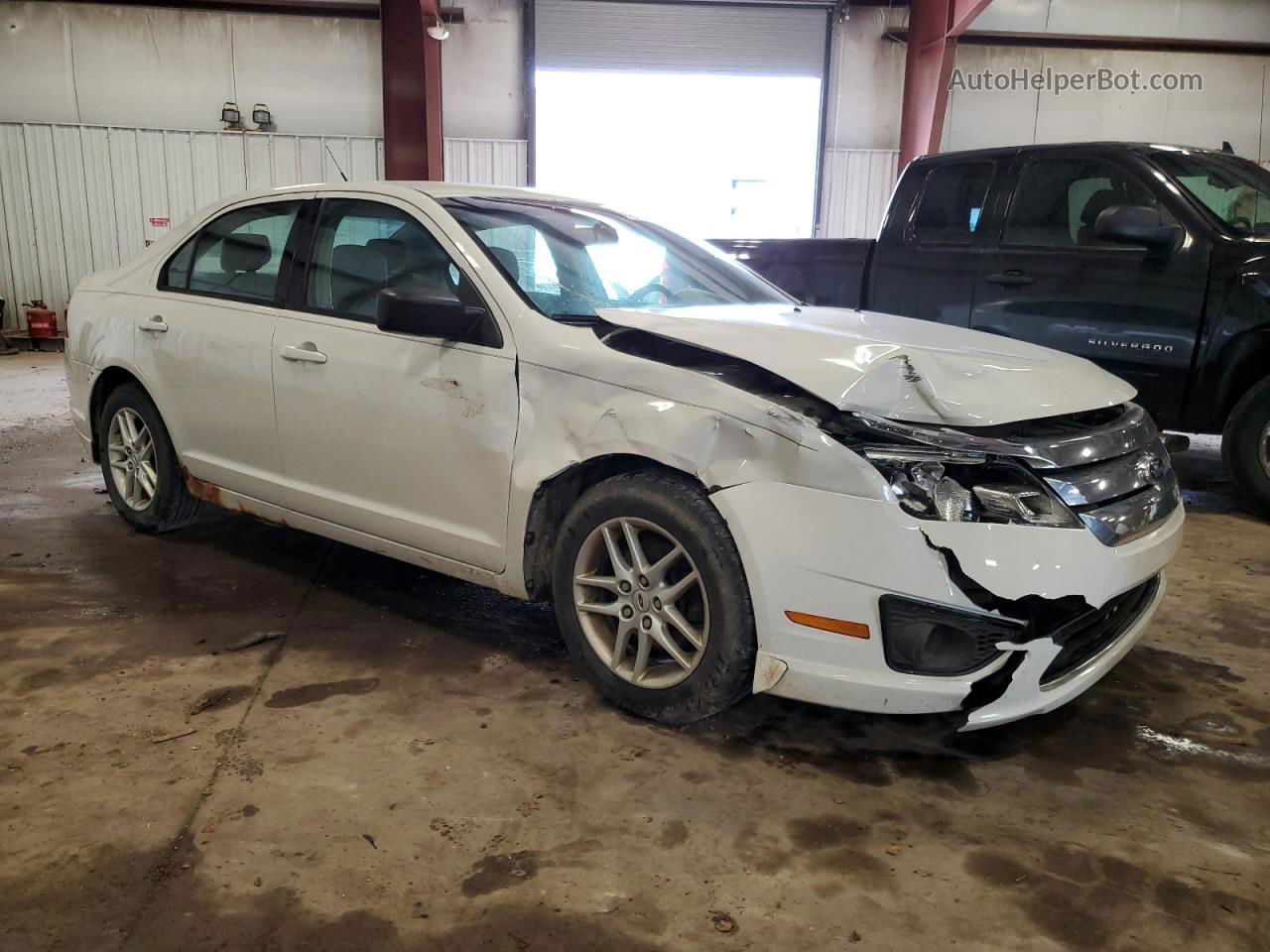 2012 Ford Fusion S White vin: 3FAHP0GA9CR129894