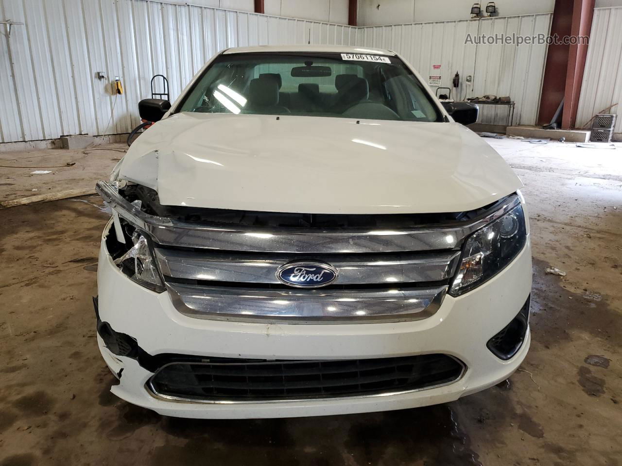 2012 Ford Fusion S White vin: 3FAHP0GA9CR129894