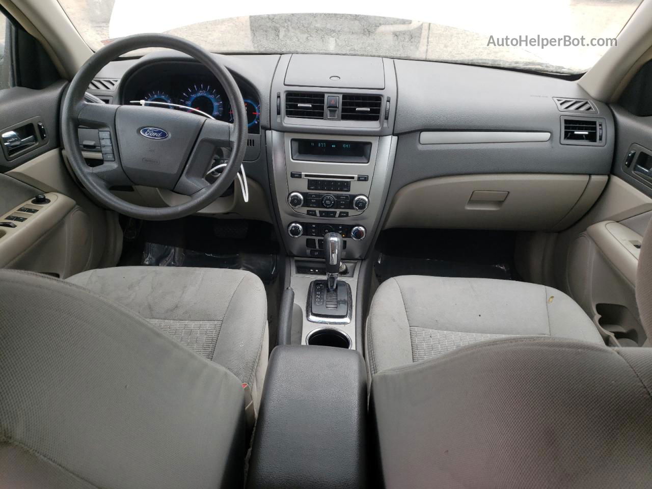 2012 Ford Fusion S Белый vin: 3FAHP0GAXCR312107