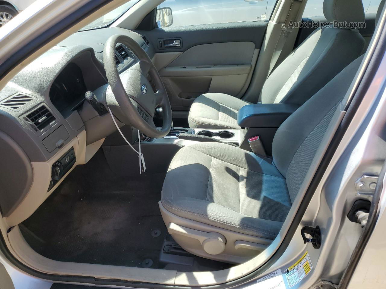 2012 Ford Fusion S Silver vin: 3FAHP0GAXCR347889