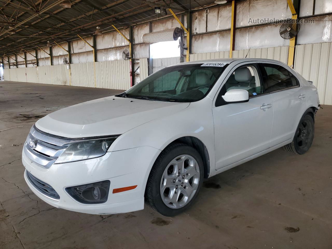 2010 Ford Fusion Se Белый vin: 3FAHP0HA0AR272034