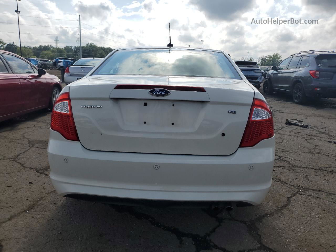 2012 Ford Fusion Se White vin: 3FAHP0HA1CR326637