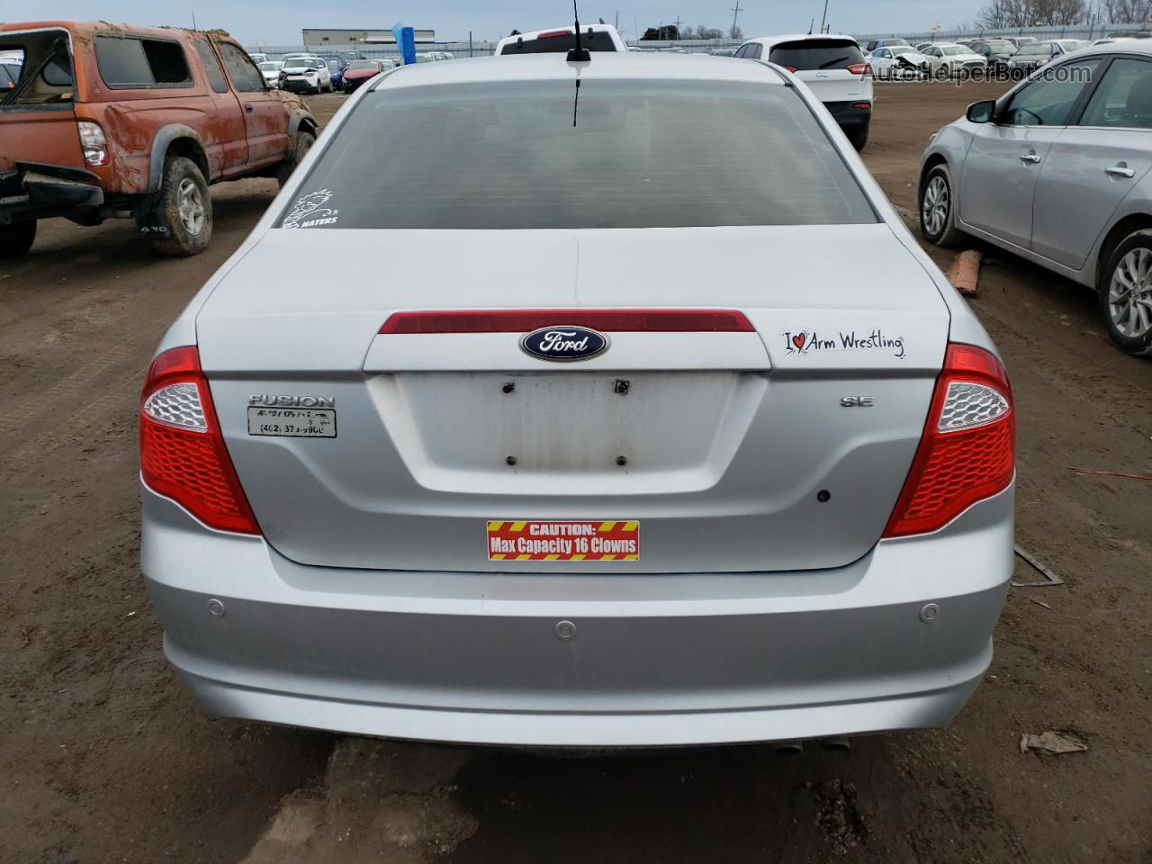 2010 Ford Fusion Se Серебряный vin: 3FAHP0HA2AR422029