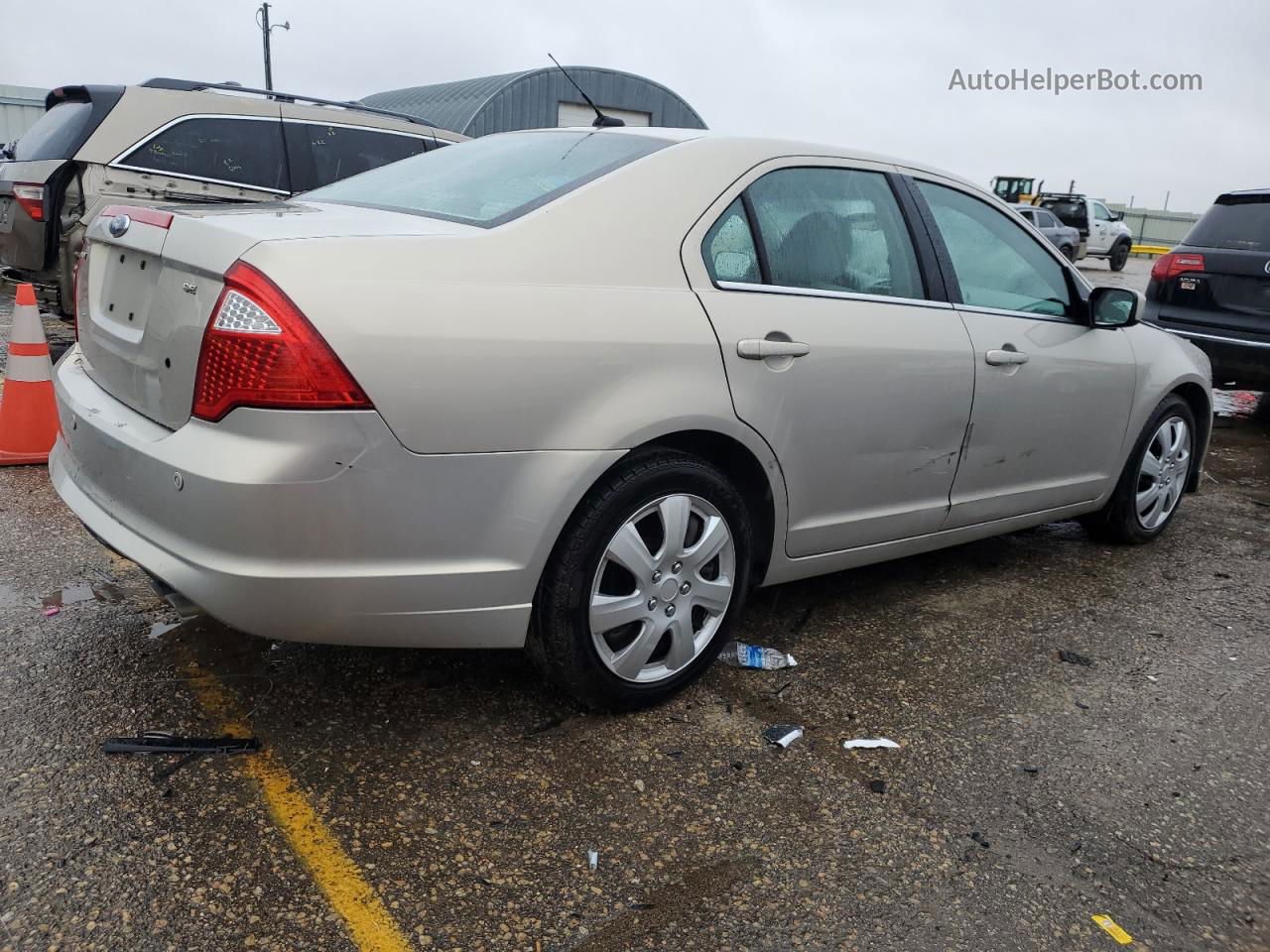 2010 Ford Fusion Se Beige vin: 3FAHP0HA3AR236094