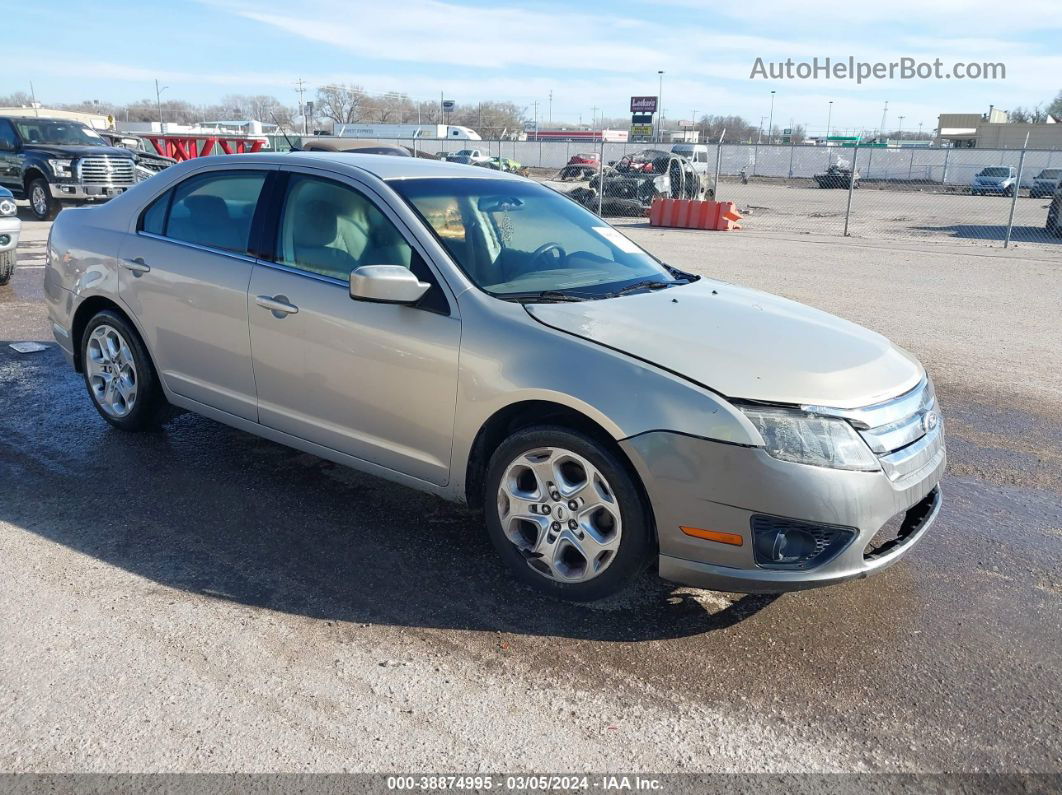 2010 Ford Fusion Se Tan vin: 3FAHP0HA4AR144900