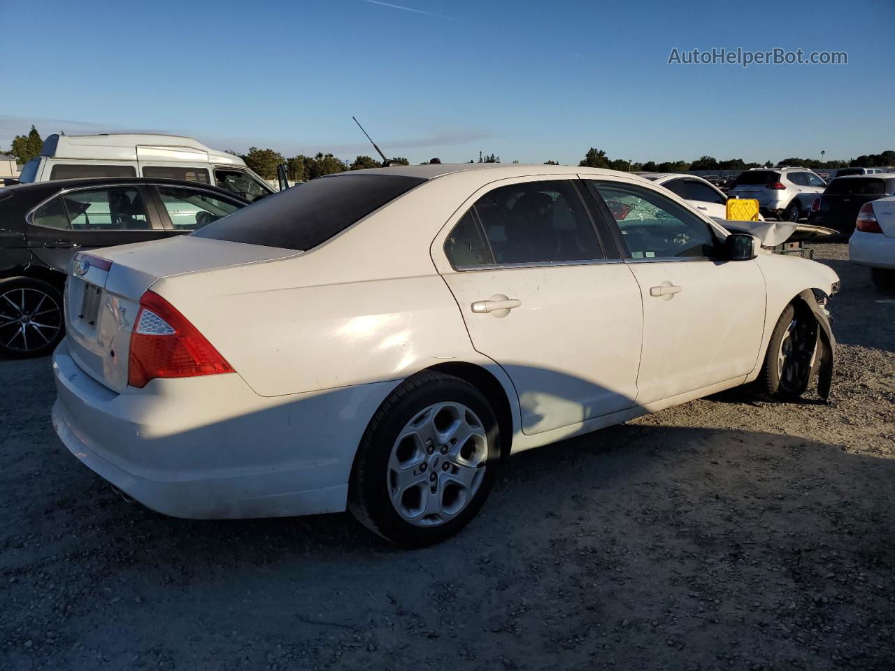 2010 Ford Fusion Se White vin: 3FAHP0HA4AR384397