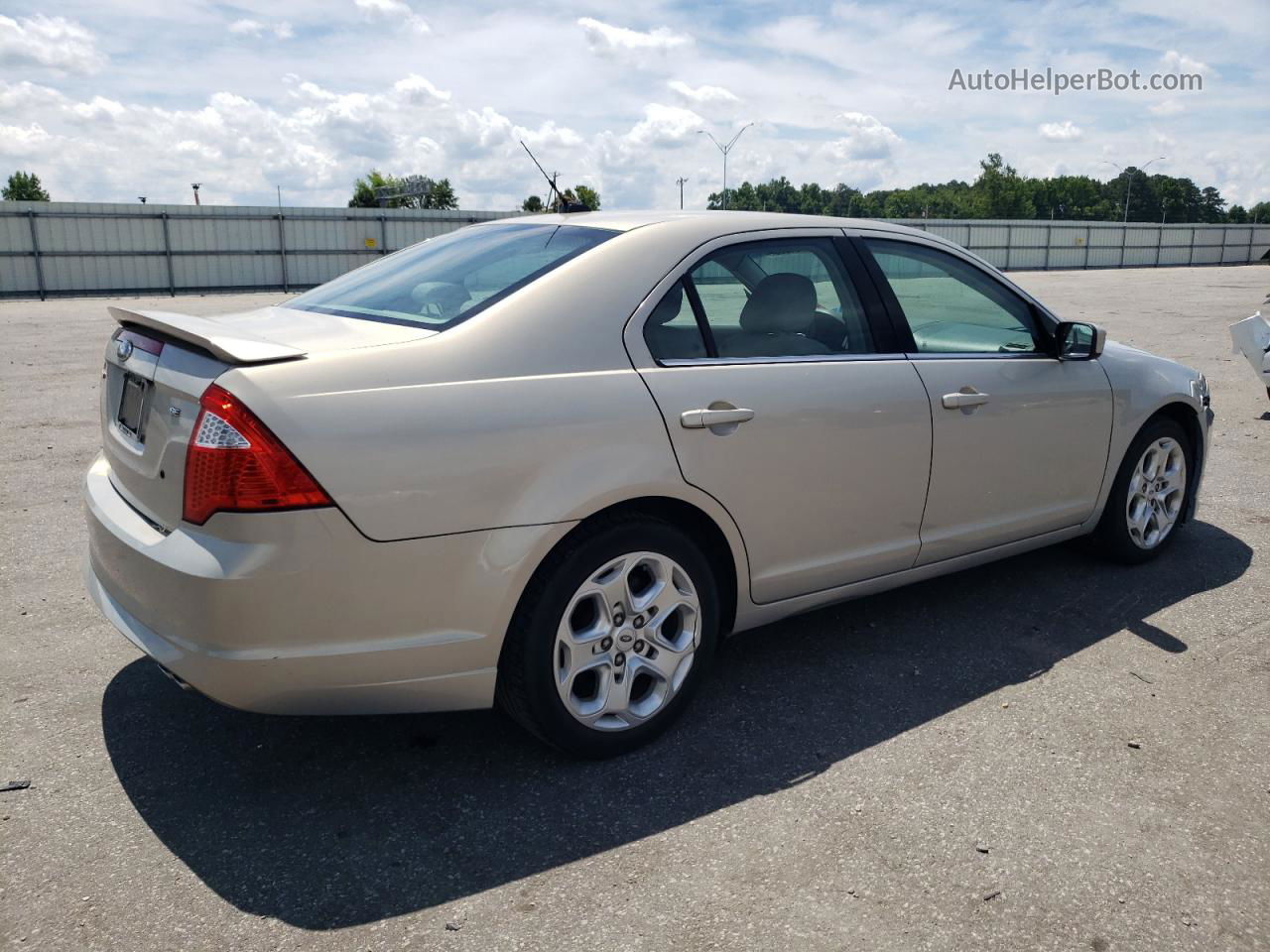 2010 Ford Fusion Se Silver vin: 3FAHP0HAXAR414177