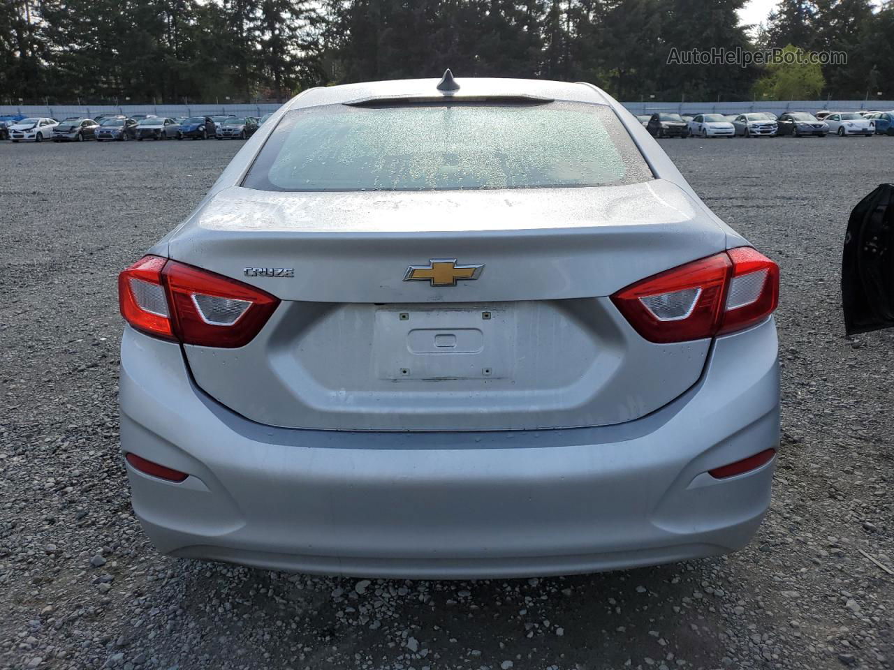 2017 Chevrolet Cruze Ls Silver vin: 3G1BC5SM0HS558313