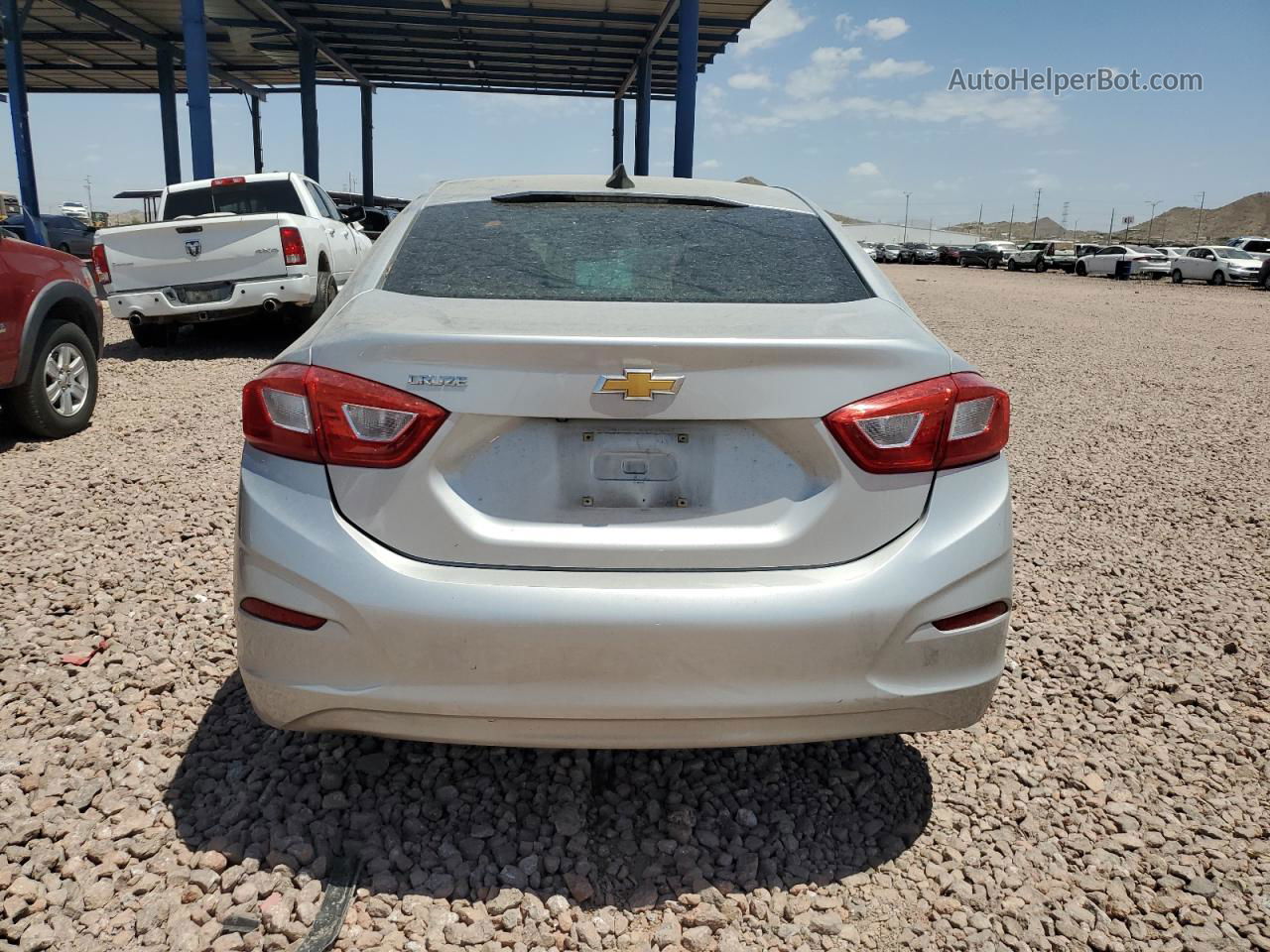 2017 Chevrolet Cruze Ls Silver vin: 3G1BC5SM5HS567511