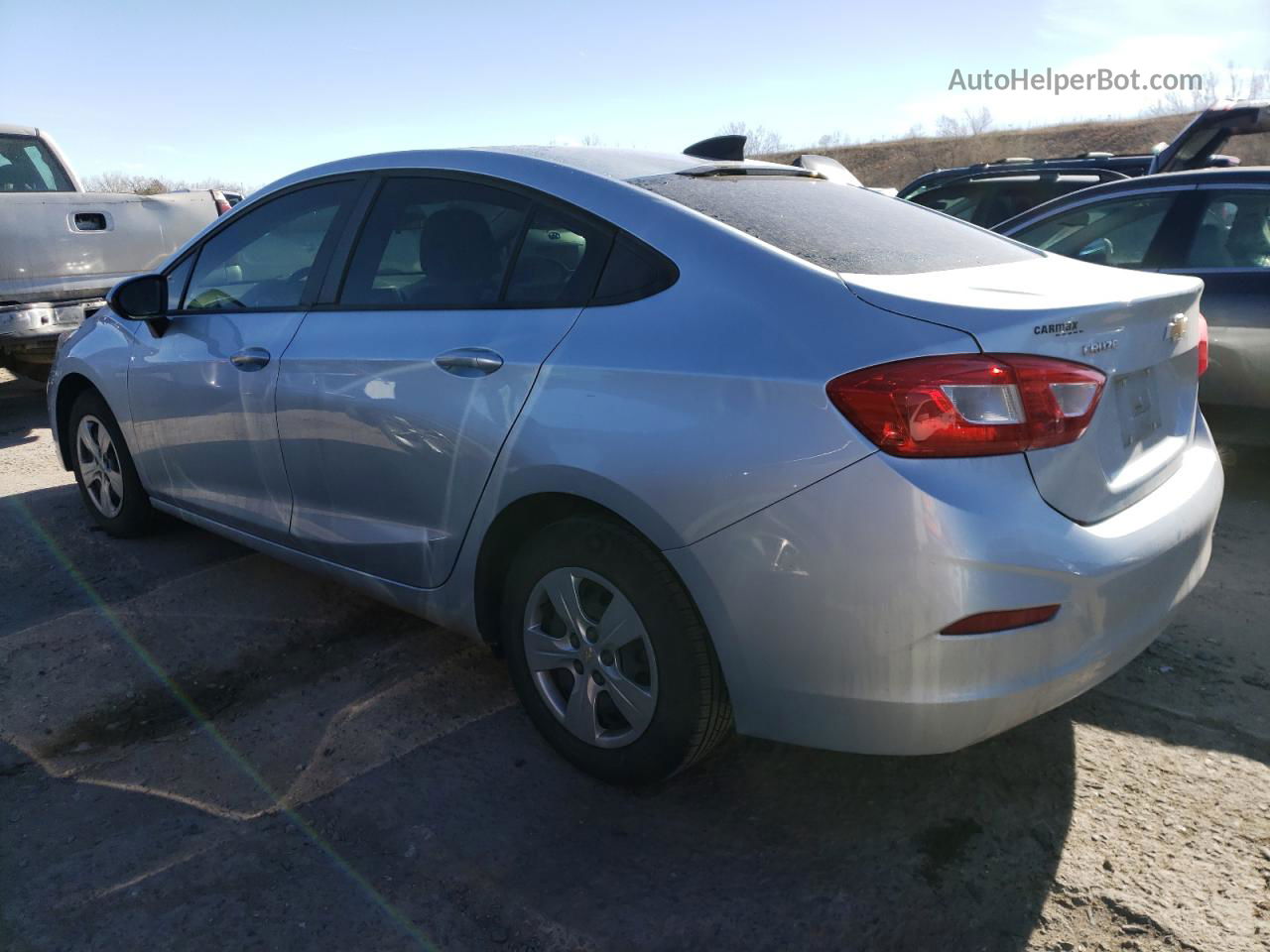 2017 Chevrolet Cruze Ls Silver vin: 3G1BC5SM9HS556186