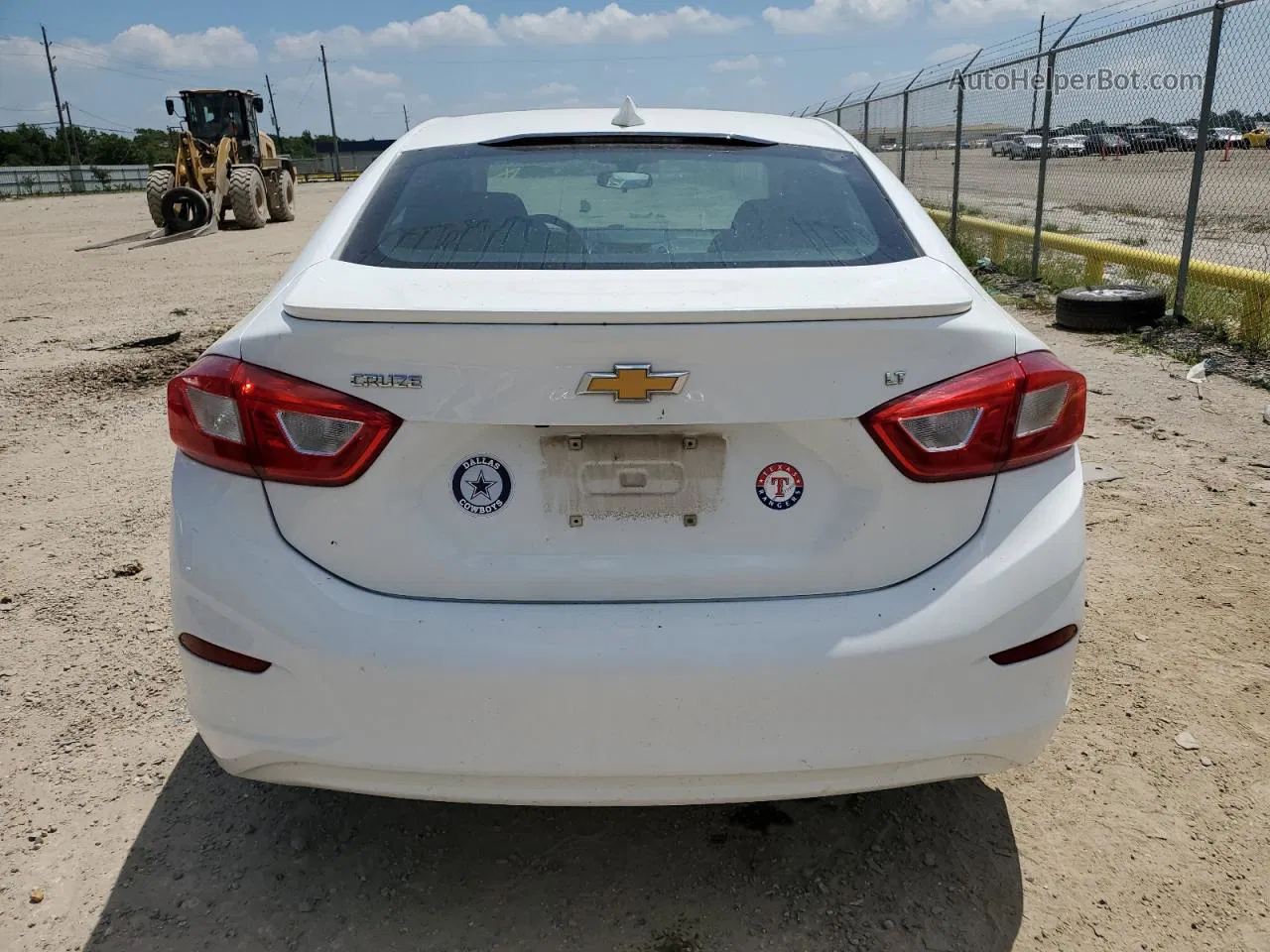 2017 Chevrolet Cruze Lt White vin: 3G1BE5SM1HS566155