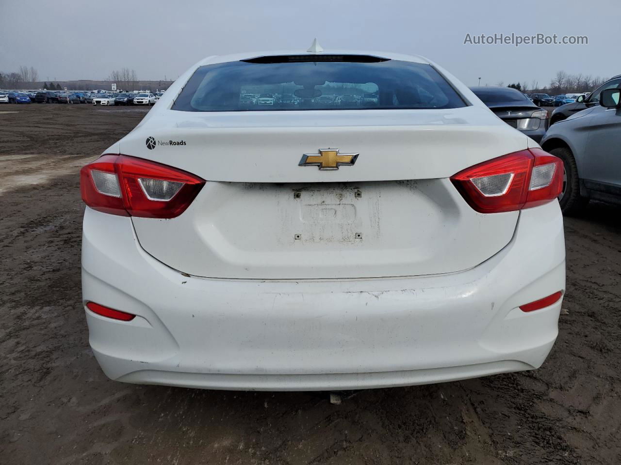 2017 Chevrolet Cruze Lt White vin: 3G1BE5SM2HS590819