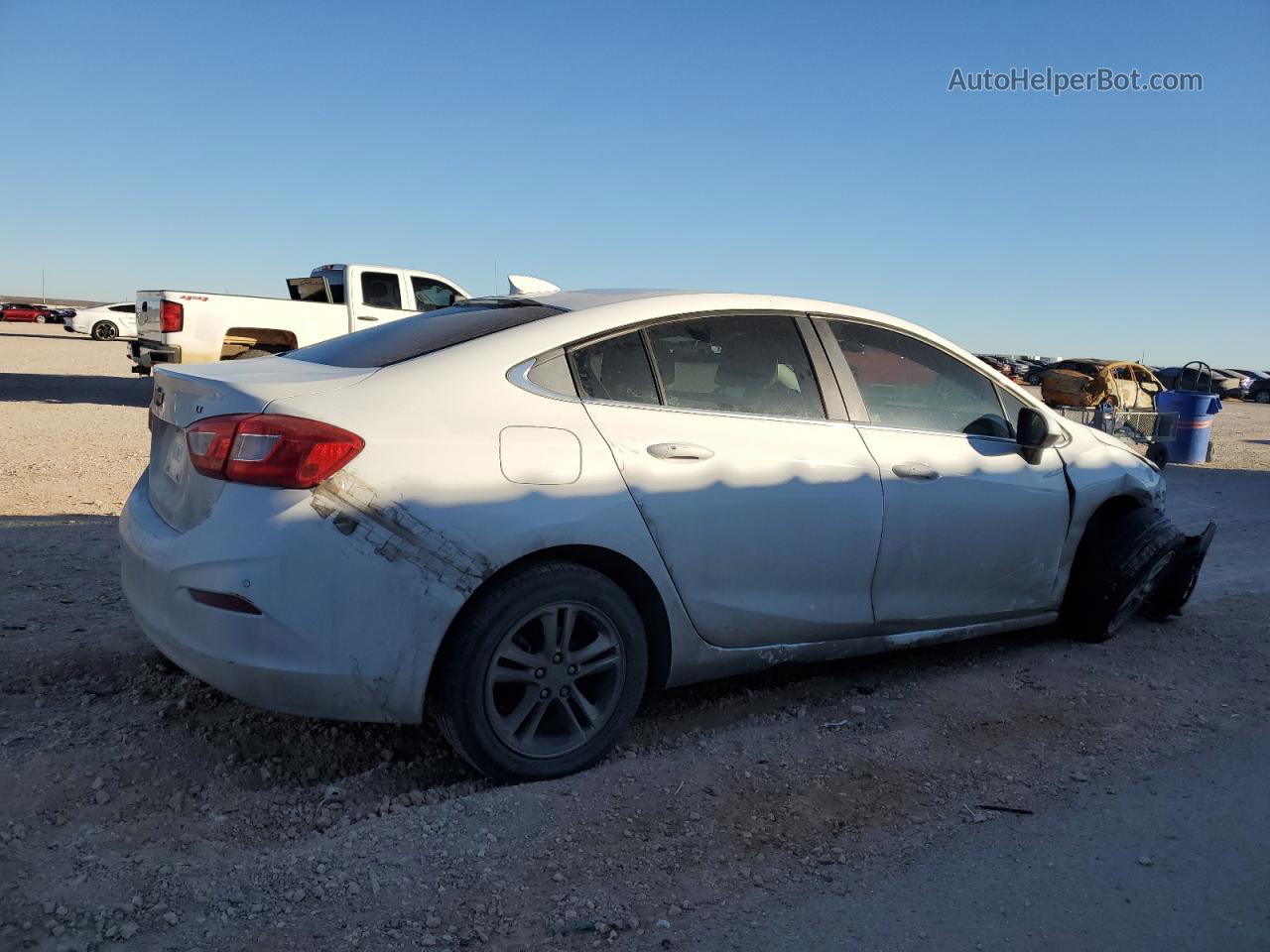 2017 Chevrolet Cruze Lt White vin: 3G1BE5SM5HS521428