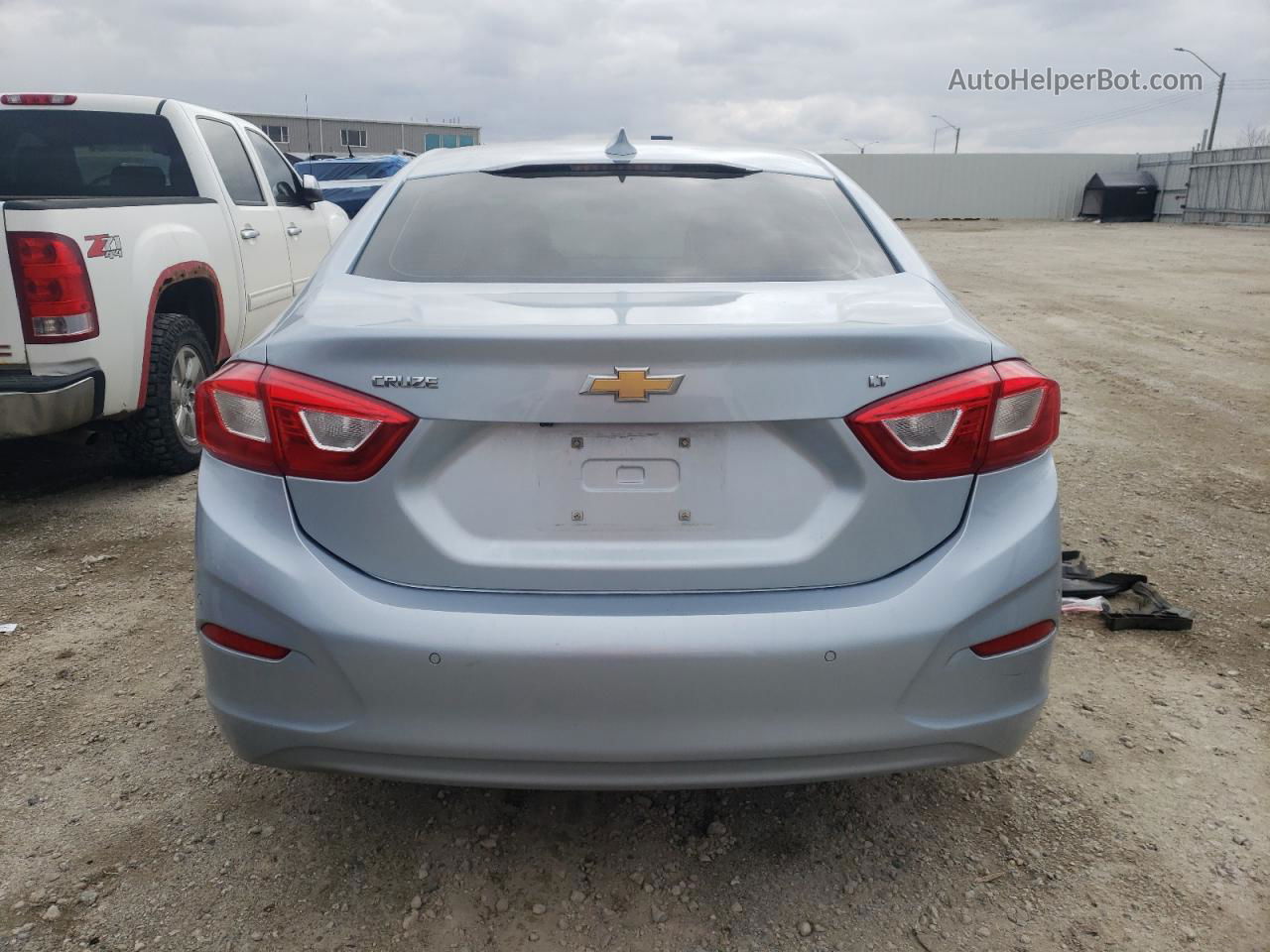 2017 Chevrolet Cruze Lt Серебряный vin: 3G1BE5SM5HS534616