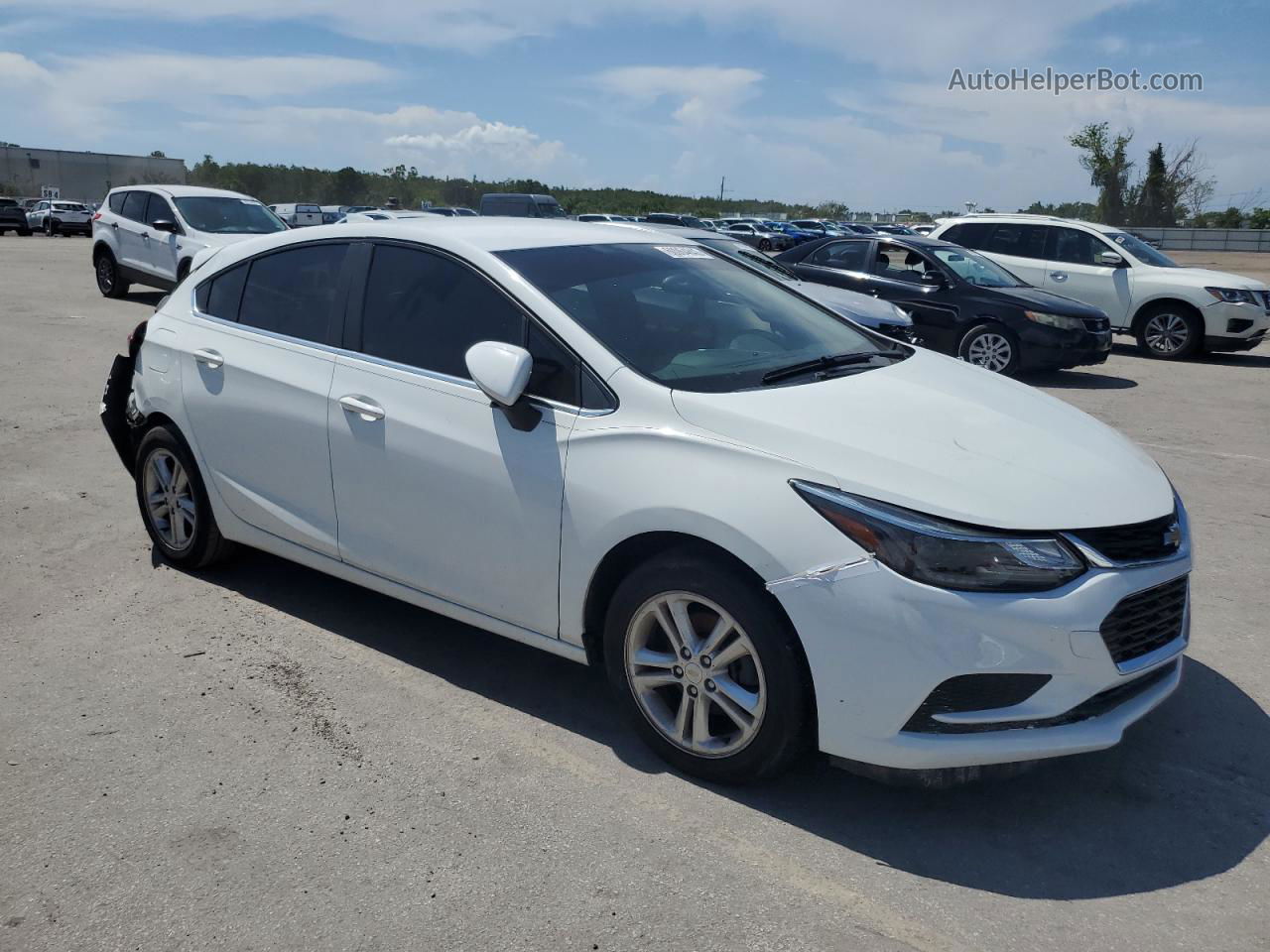 2017 Chevrolet Cruze Lt White vin: 3G1BE6SM1HS570549