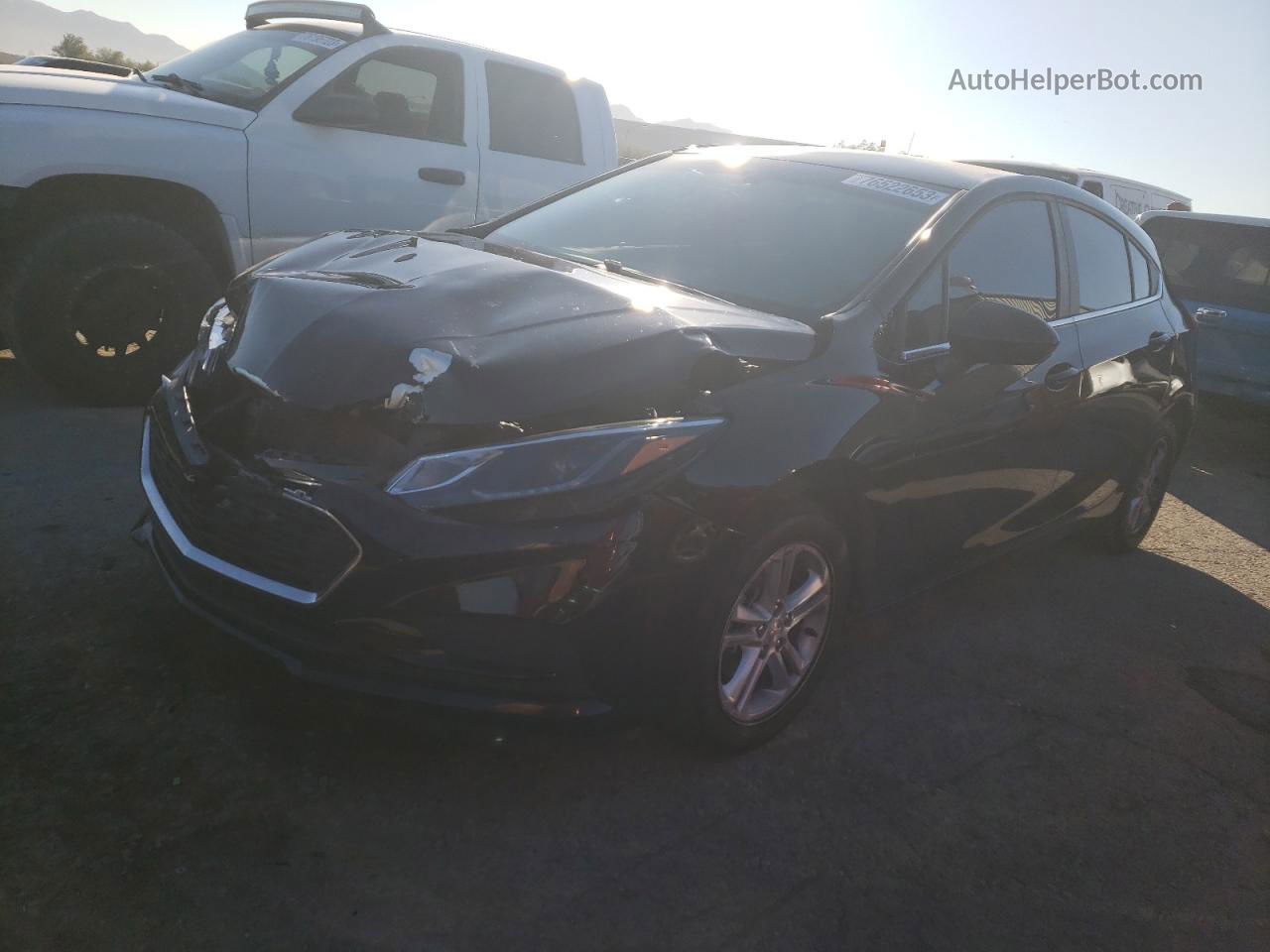 2018 Chevrolet Cruze Lt Black vin: 3G1BE6SM2JS652568