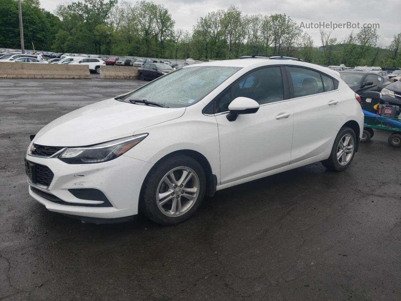 2018 Chevrolet Cruze Lt White vin: 3G1BE6SM3JS654894