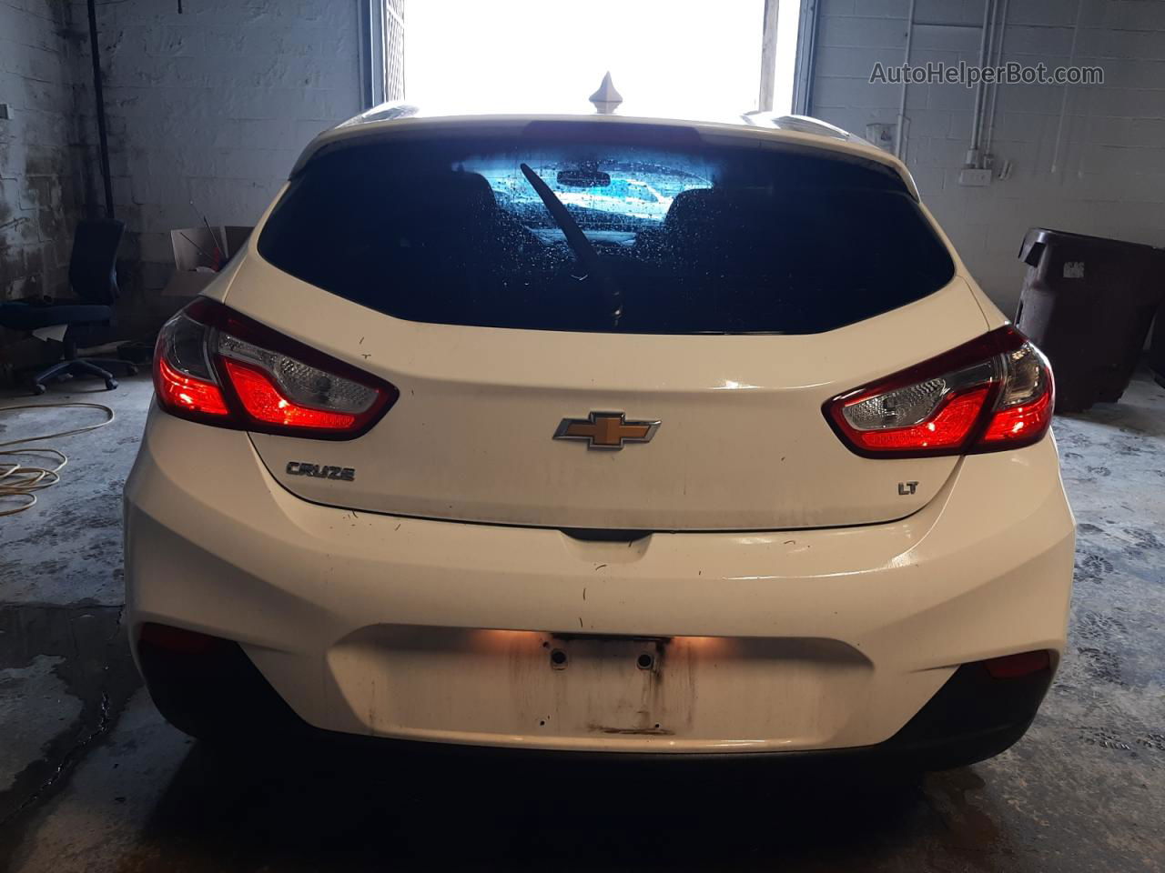 2018 Chevrolet Cruze Lt White vin: 3G1BE6SM4JS521755