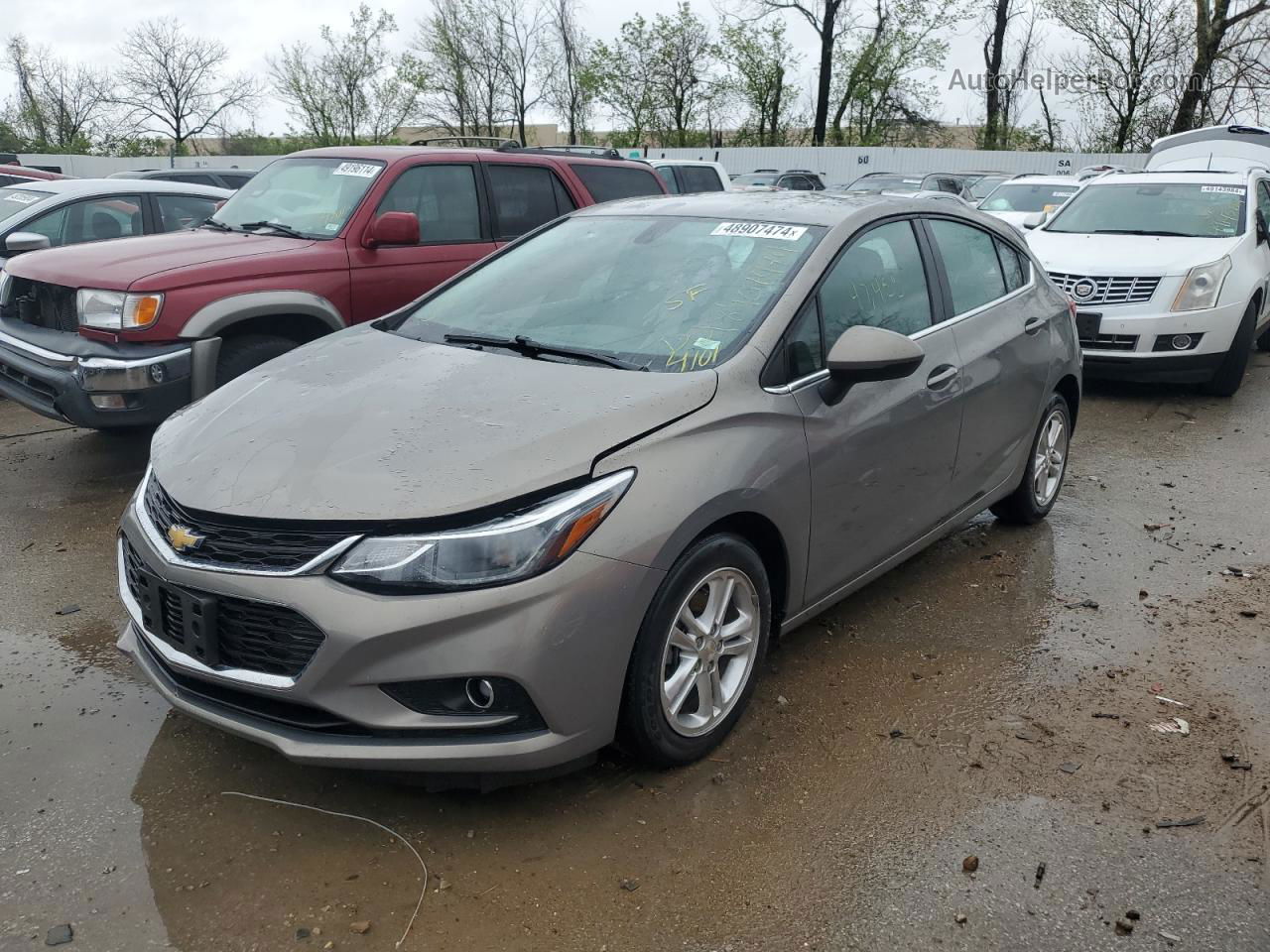 2018 Chevrolet Cruze Lt Beige vin: 3G1BE6SM4JS533601