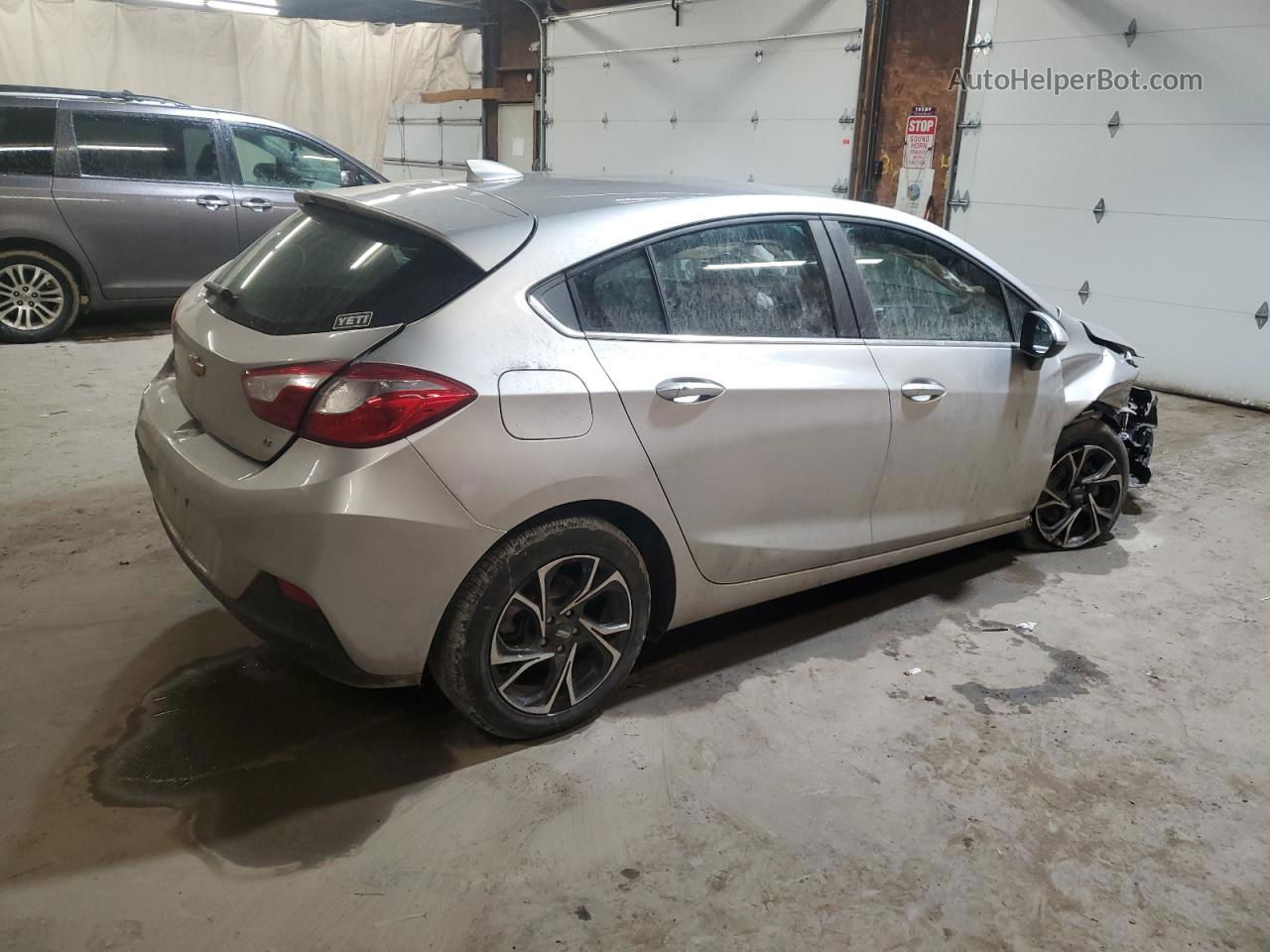 2018 Chevrolet Cruze Lt Gray vin: 3G1BE6SM4JS627798