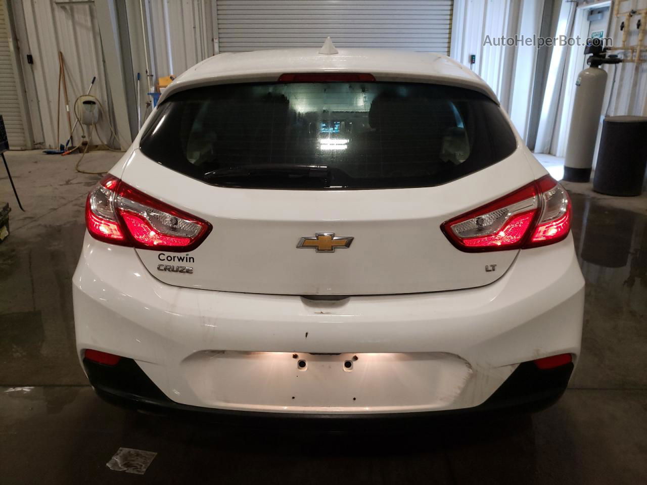 2018 Chevrolet Cruze Lt Белый vin: 3G1BE6SM5JS591944