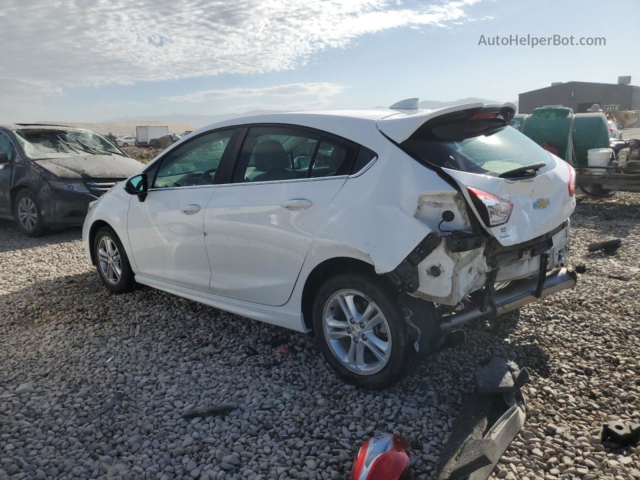 2018 Chevrolet Cruze Lt White vin: 3G1BE6SM6JS649690