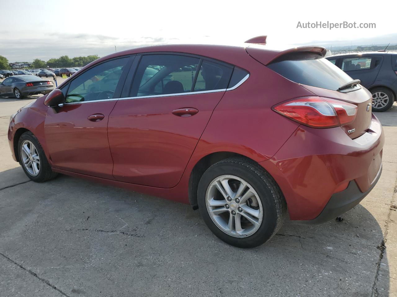 2018 Chevrolet Cruze Lt Red vin: 3G1BE6SM7JS587121