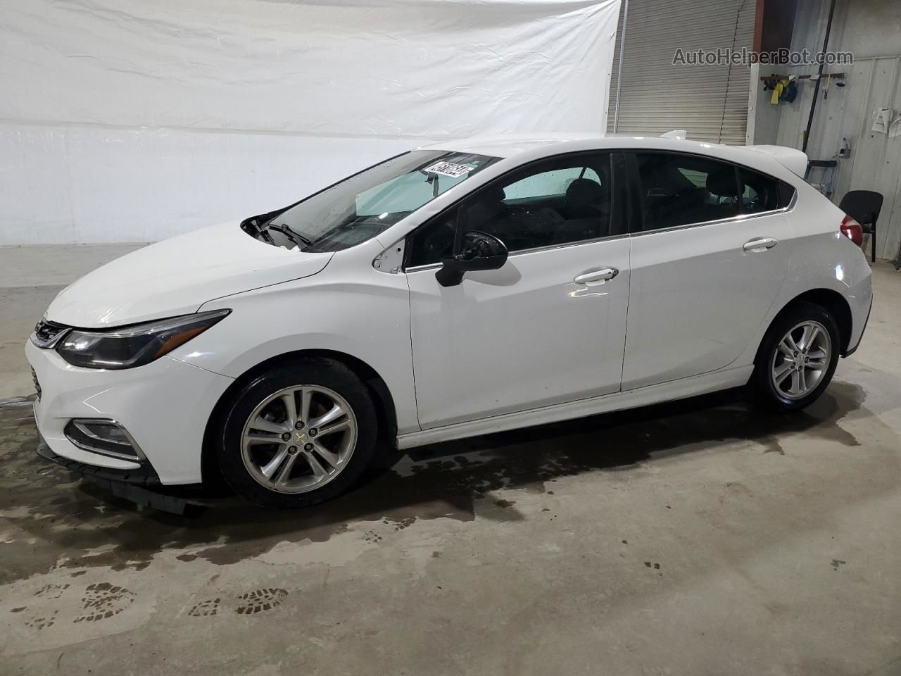 2018 Chevrolet Cruze Lt White vin: 3G1BE6SM8JS546979