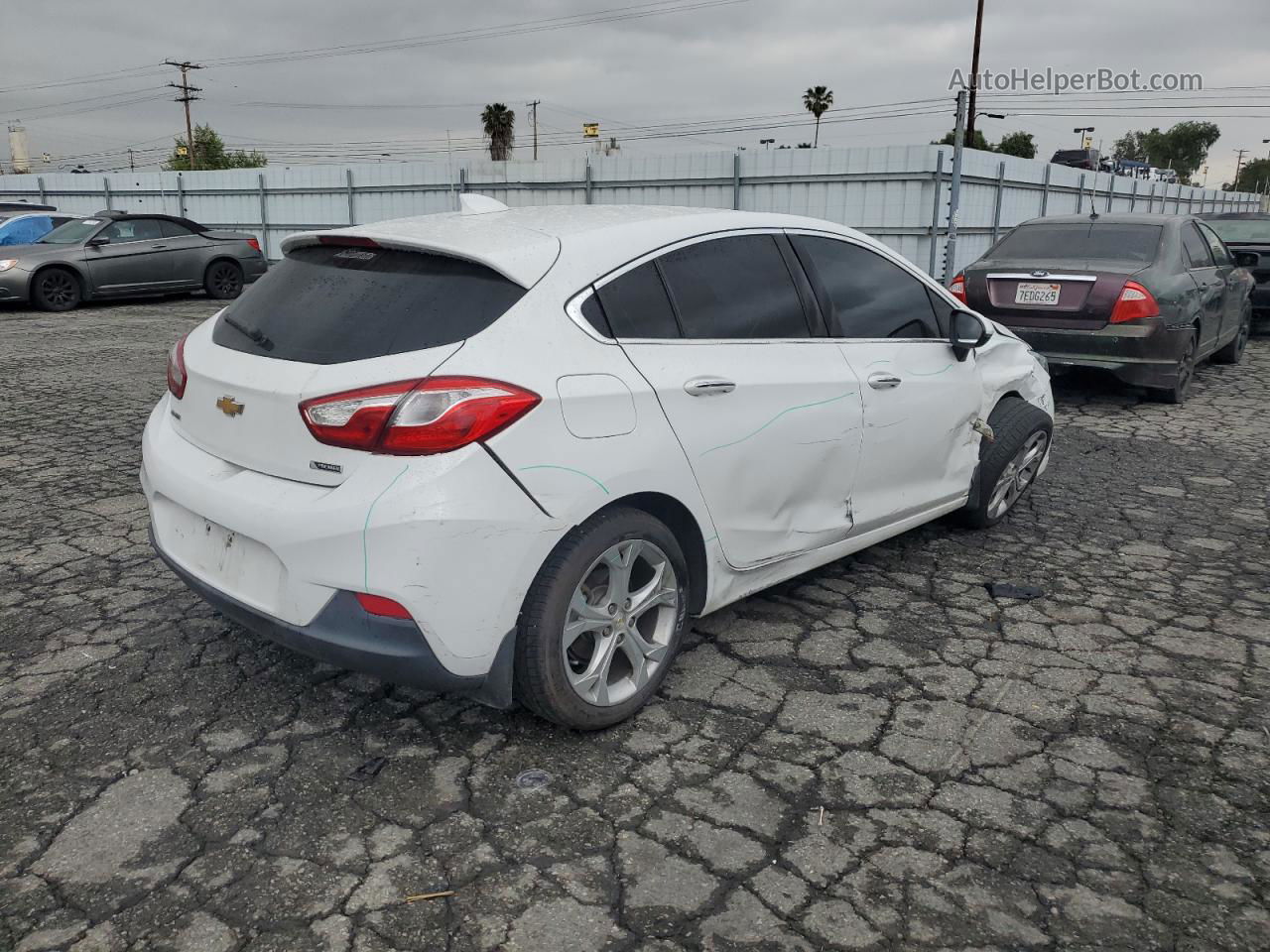 2017 Chevrolet Cruze Premier White vin: 3G1BF6SM0HS595309