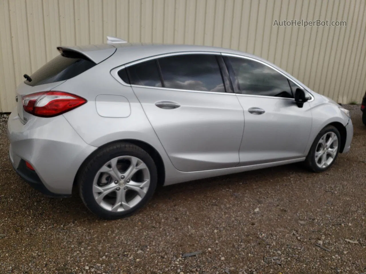 2018 Chevrolet Cruze Premier Silver vin: 3G1BF6SM2JS639851