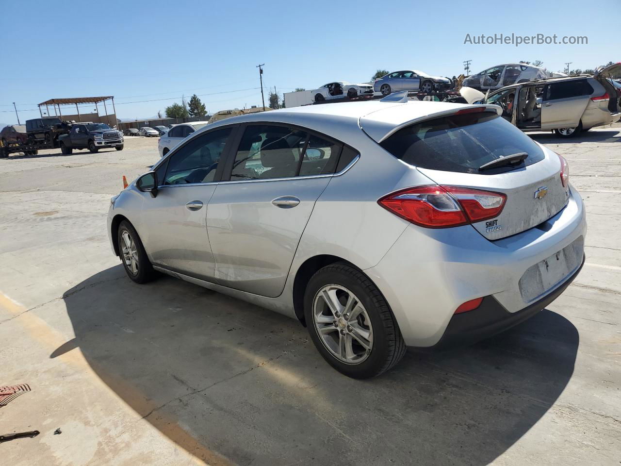 2018 Chevrolet Cruze Lt Серебряный vin: 3G1BH6SE3JS650439