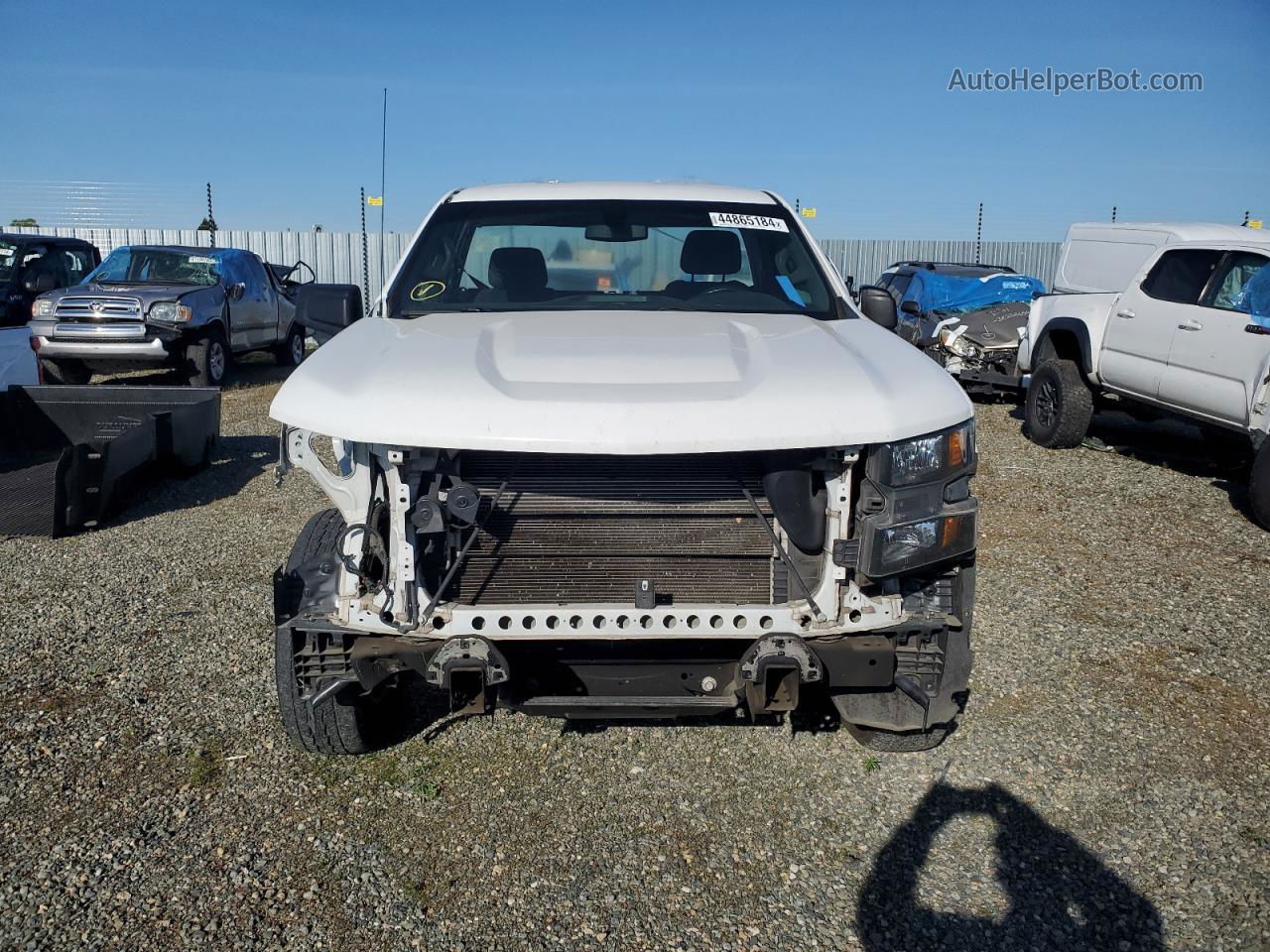 2019 Chevrolet Silverado C1500 White vin: 3GCNWAEFXKG295470