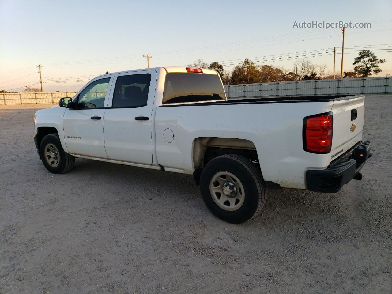 2018 Chevrolet Silverado C1500 White vin: 3GCPCNEC8JG538027