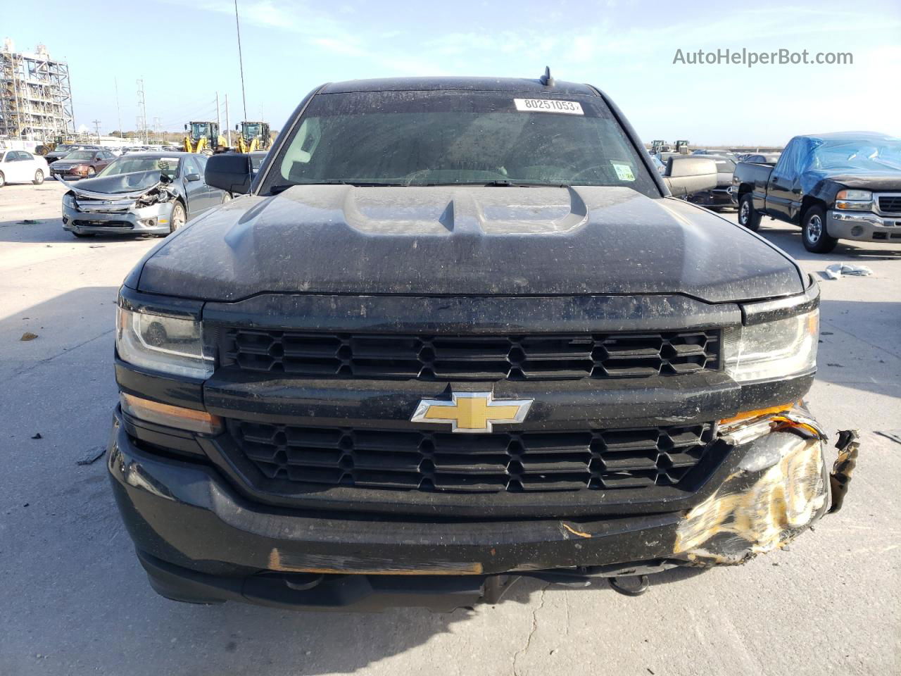 2018 Chevrolet Silverado C1500 Custom Black vin: 3GCPCPEC8JG293600