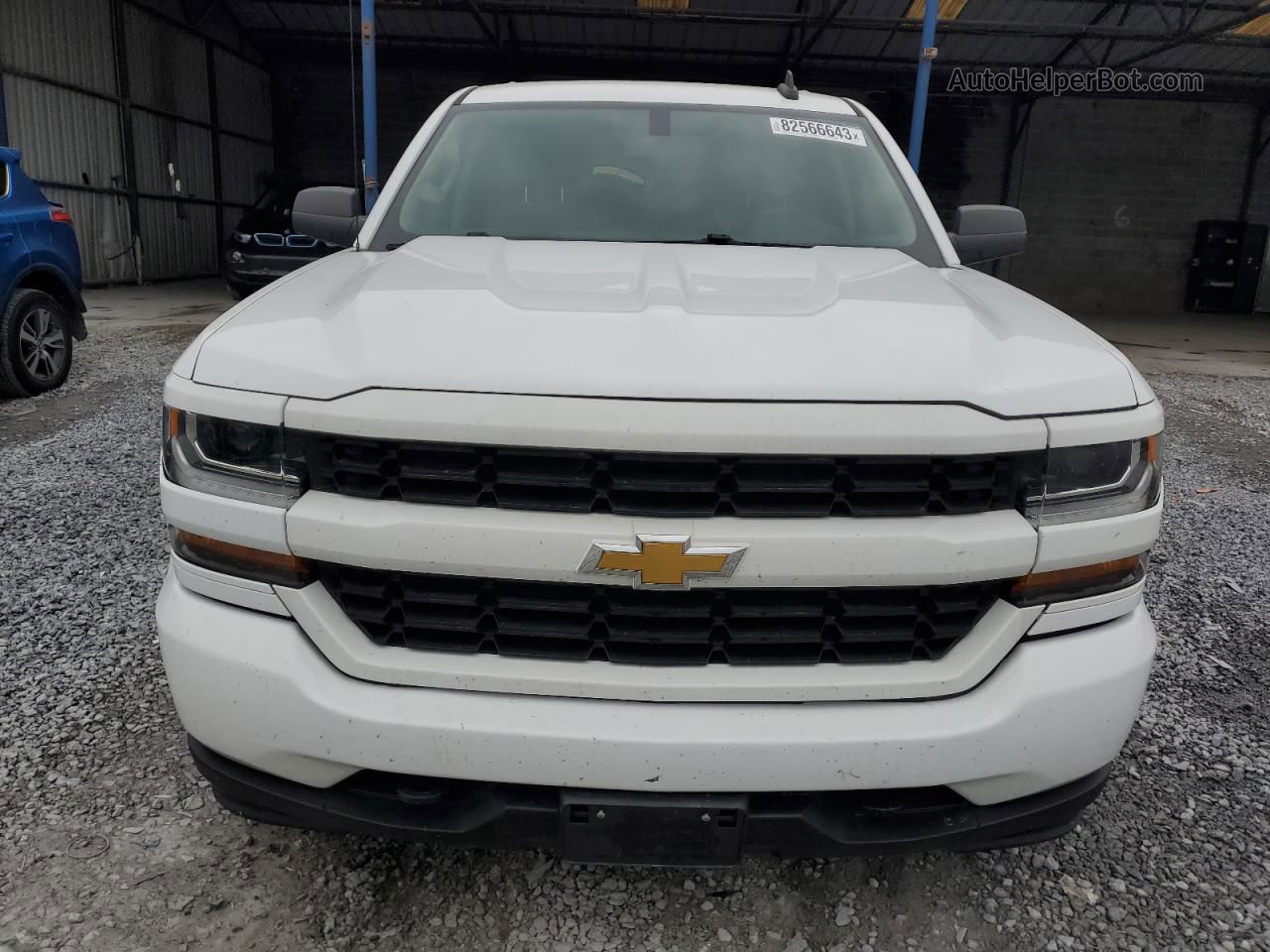 2018 Chevrolet Silverado C1500 Custom White vin: 3GCPCPEC9JG585871