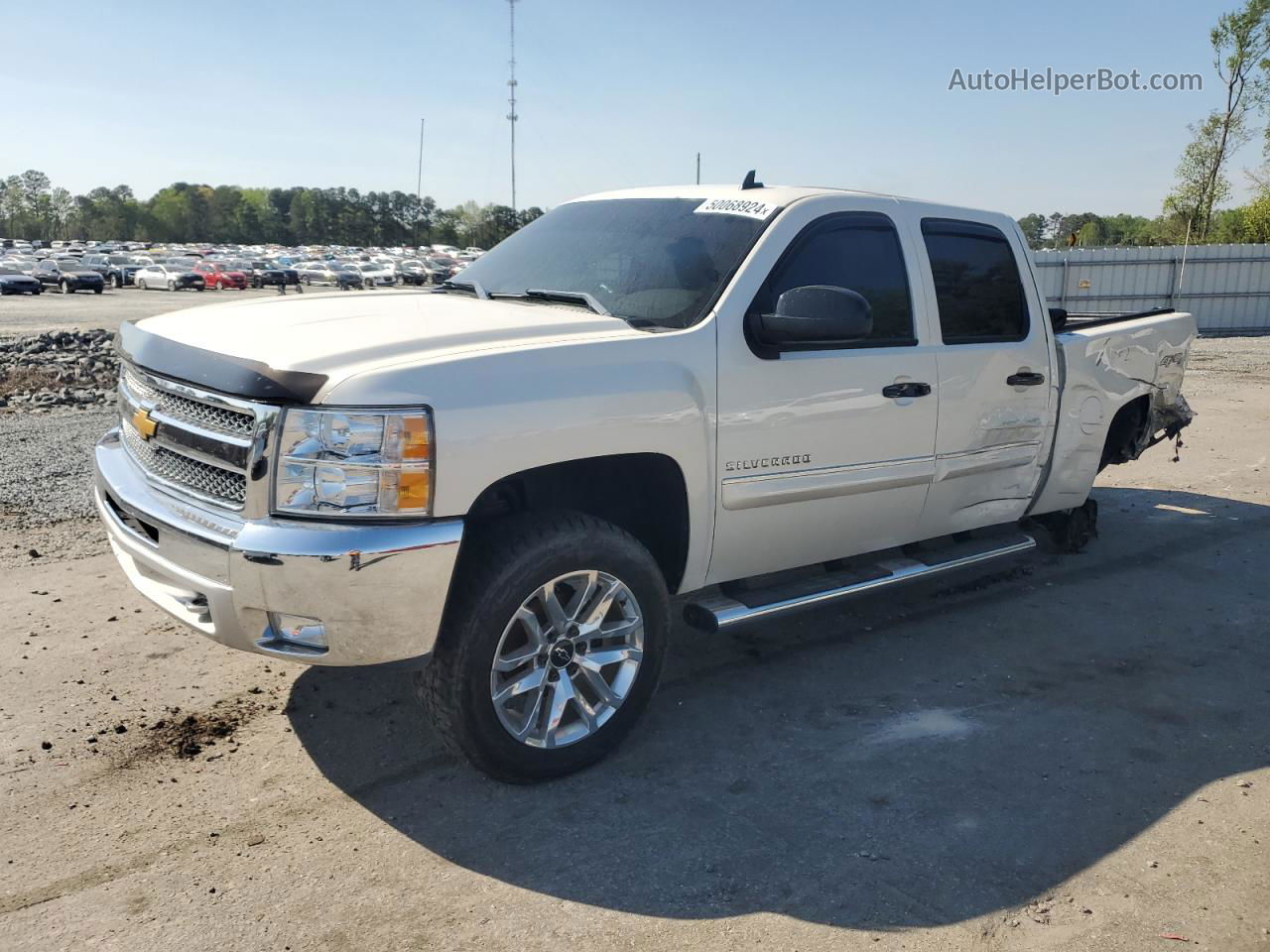 2013 Chevrolet Silverado K1500 Lt White vin: 3GCPKSE70DG302819