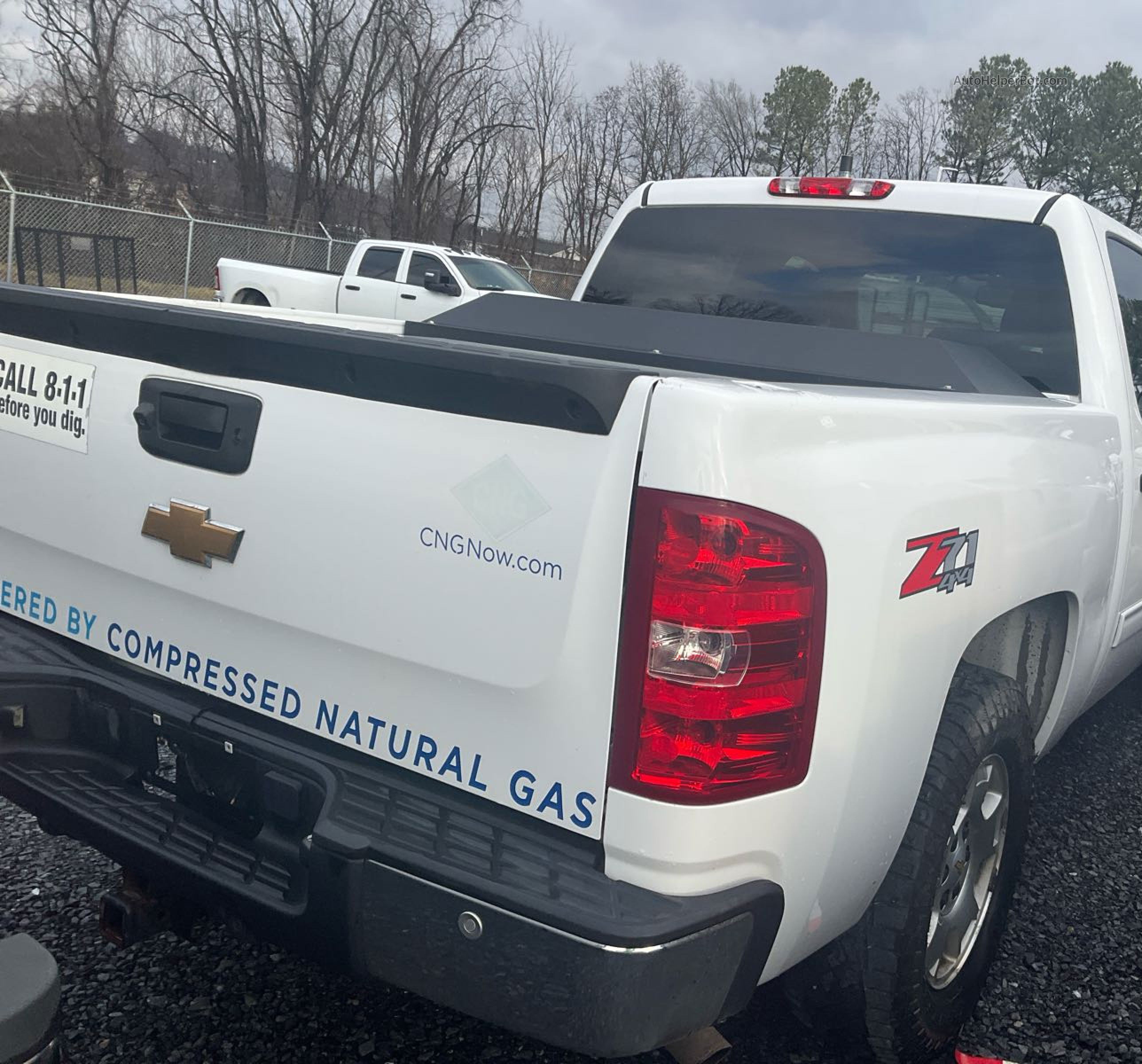2012 Chevrolet Silverado 1500 Lt White vin: 3GCPKSE76CG219328